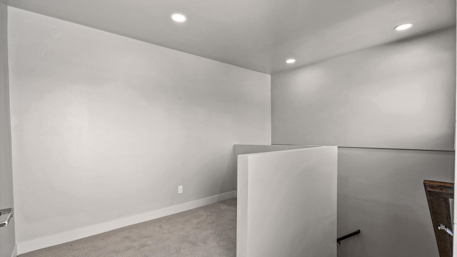 392 W Ridges Boulevard Property Photo 36
