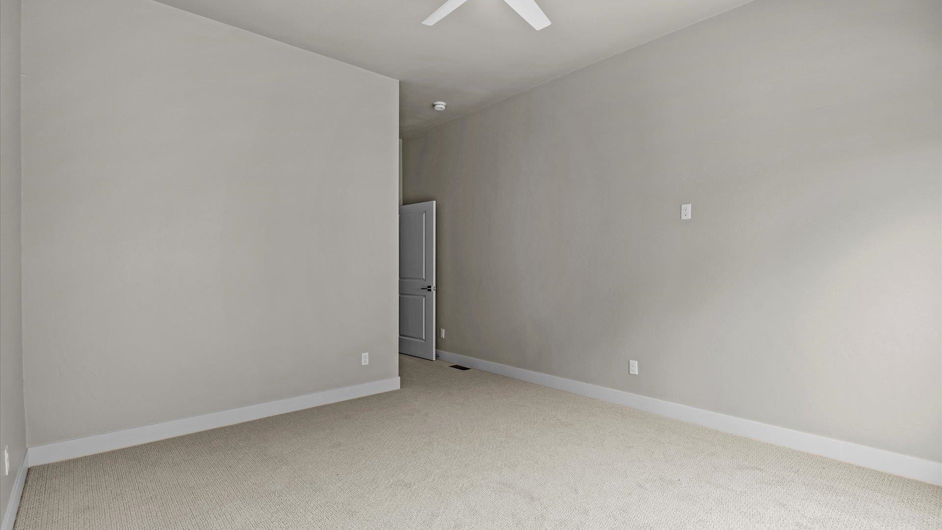 392 W Ridges Boulevard Property Photo 21