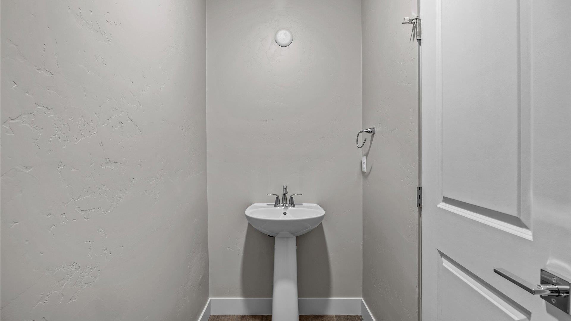 392 W Ridges Boulevard Property Photo 34