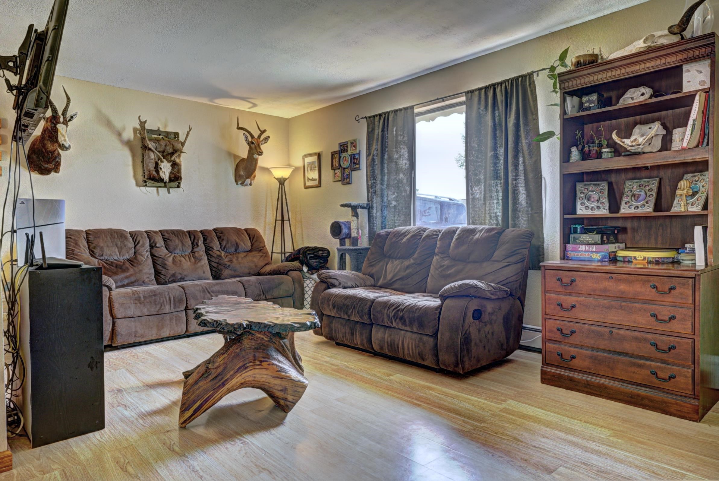 3044 1/2 Shawnee Place Property Photo 4