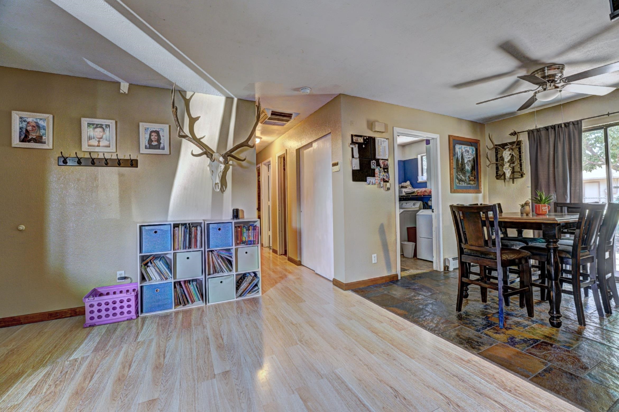 3044 1/2 Shawnee Place Property Photo 5