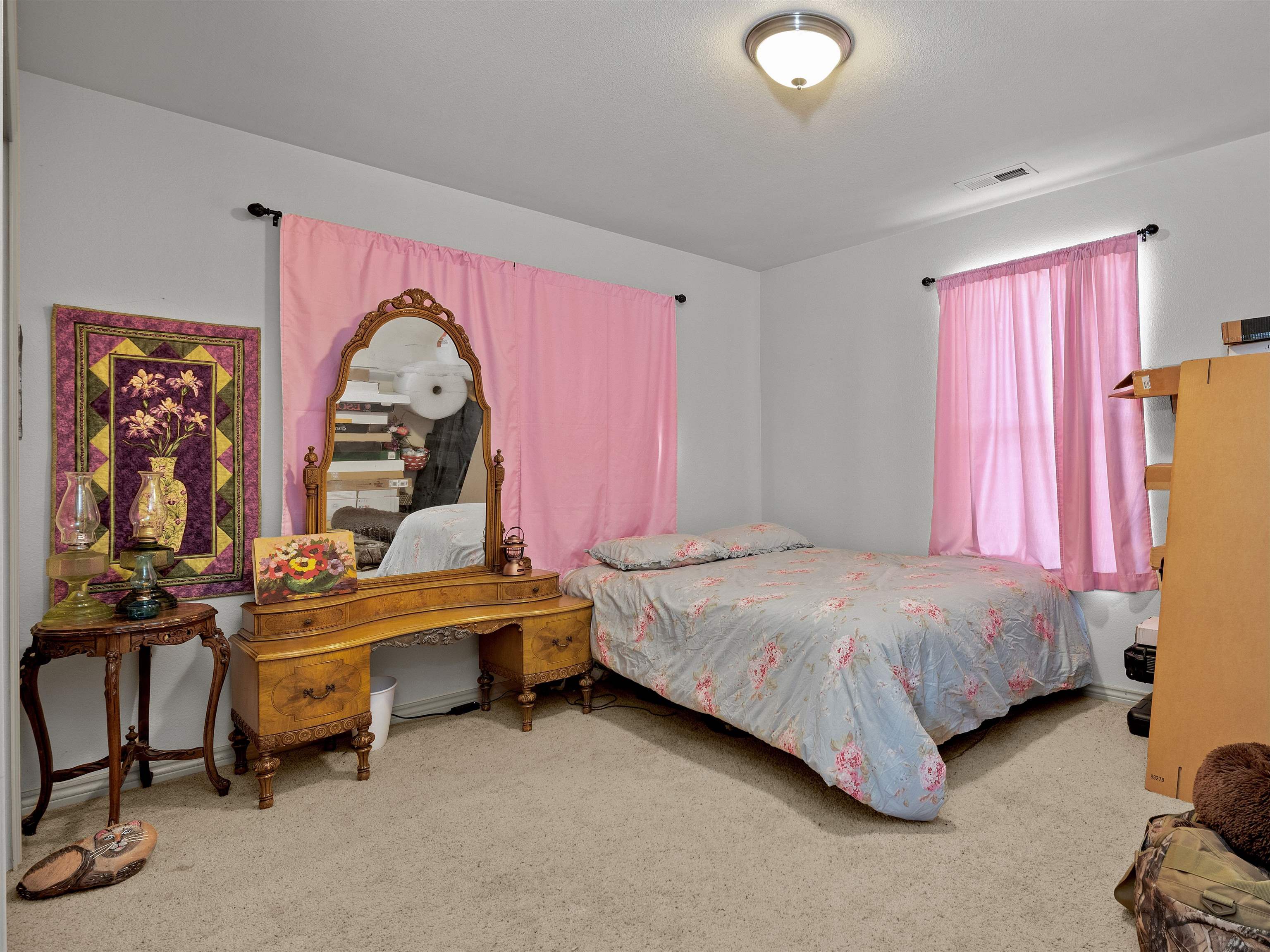 908 Kaley Street Property Photo 20