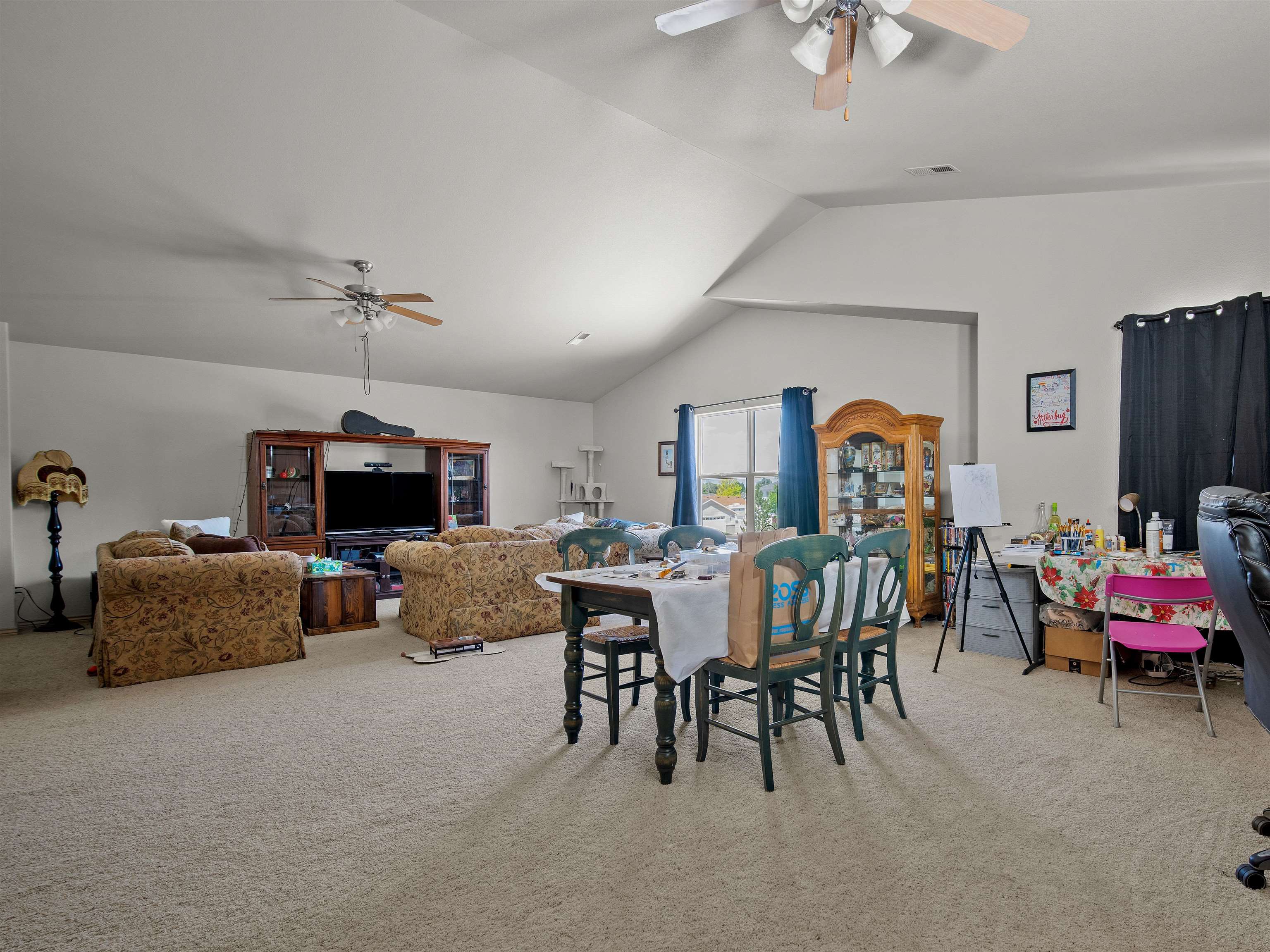 908 Kaley Street Property Photo 24