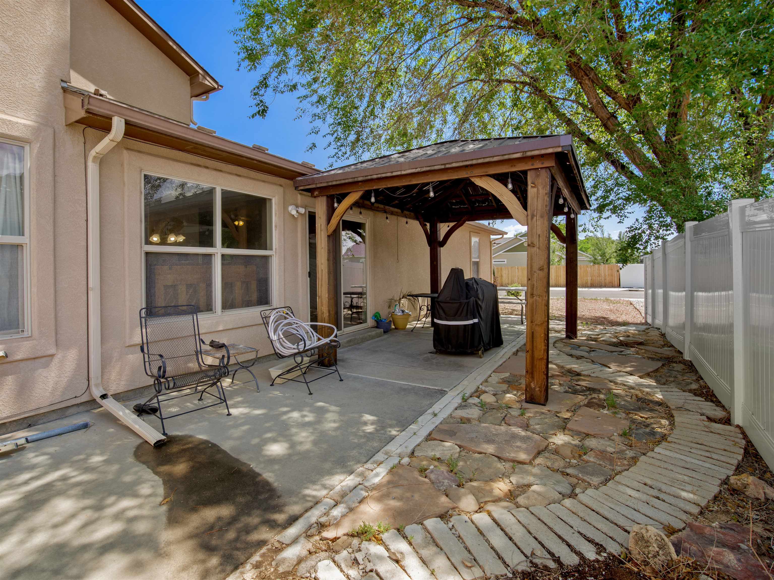 908 Kaley Street Property Photo 31