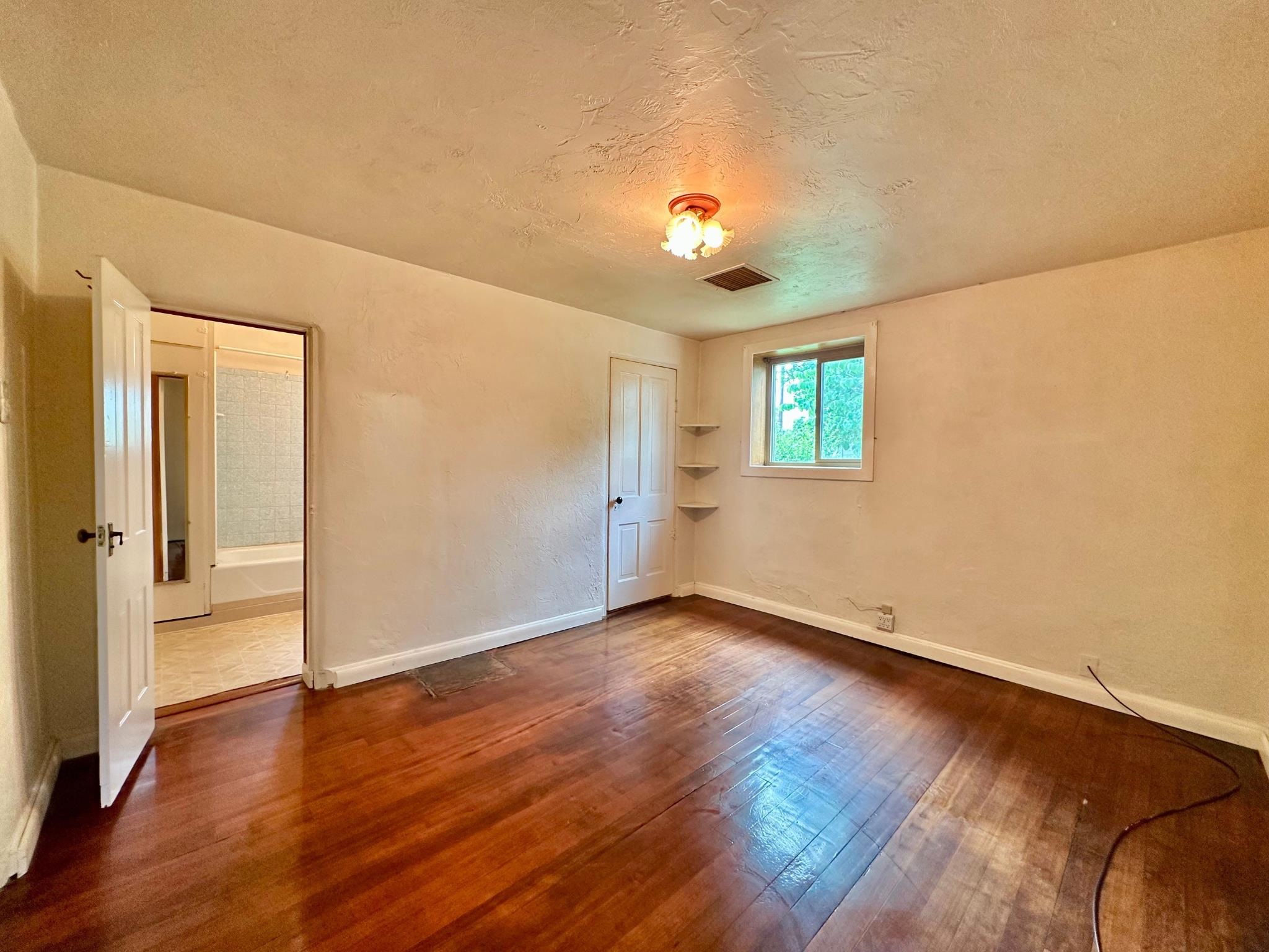 2983 D 1/2 Road Property Photo 13