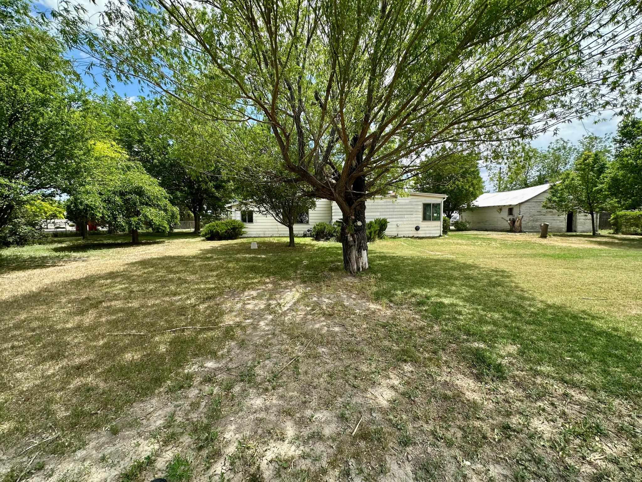2983 D 1/2 Road Property Photo 32