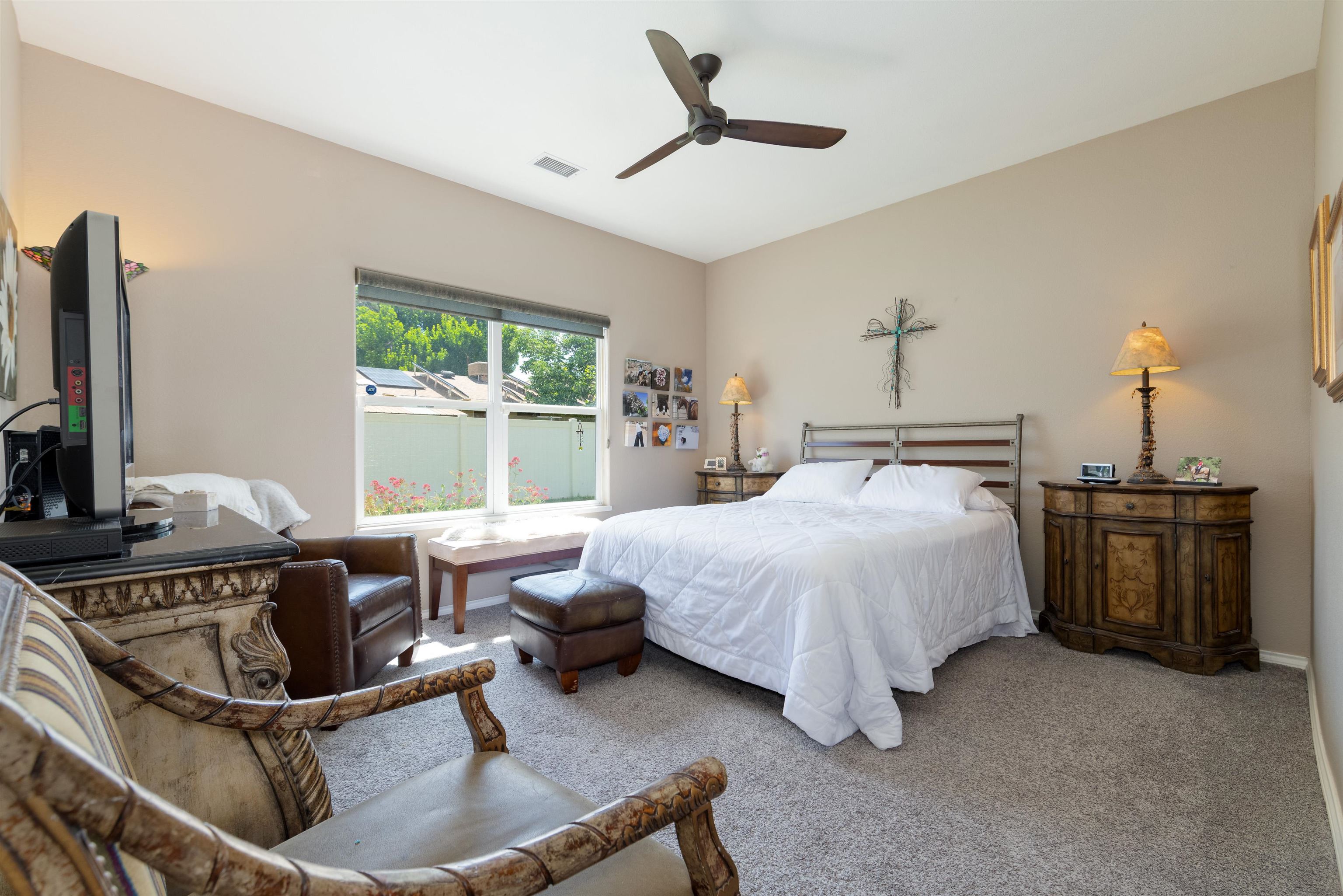 578 1/2 Willoughby Street Property Photo 10