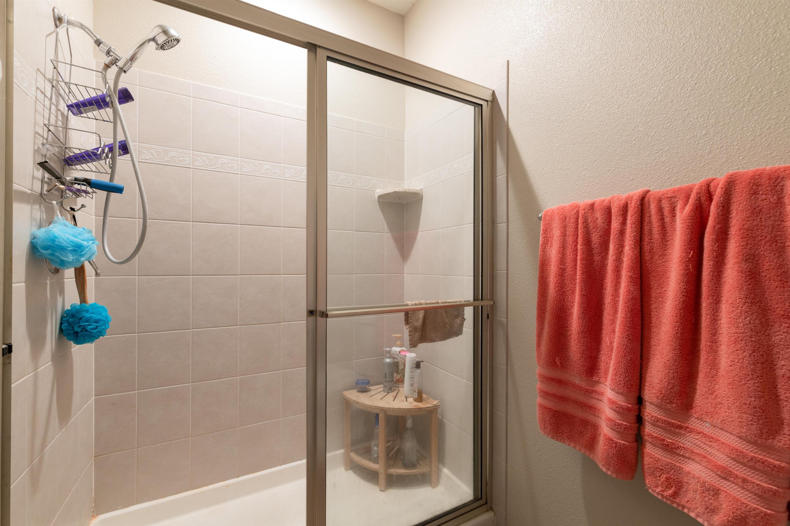 578 1/2 Willoughby Street Property Photo 13