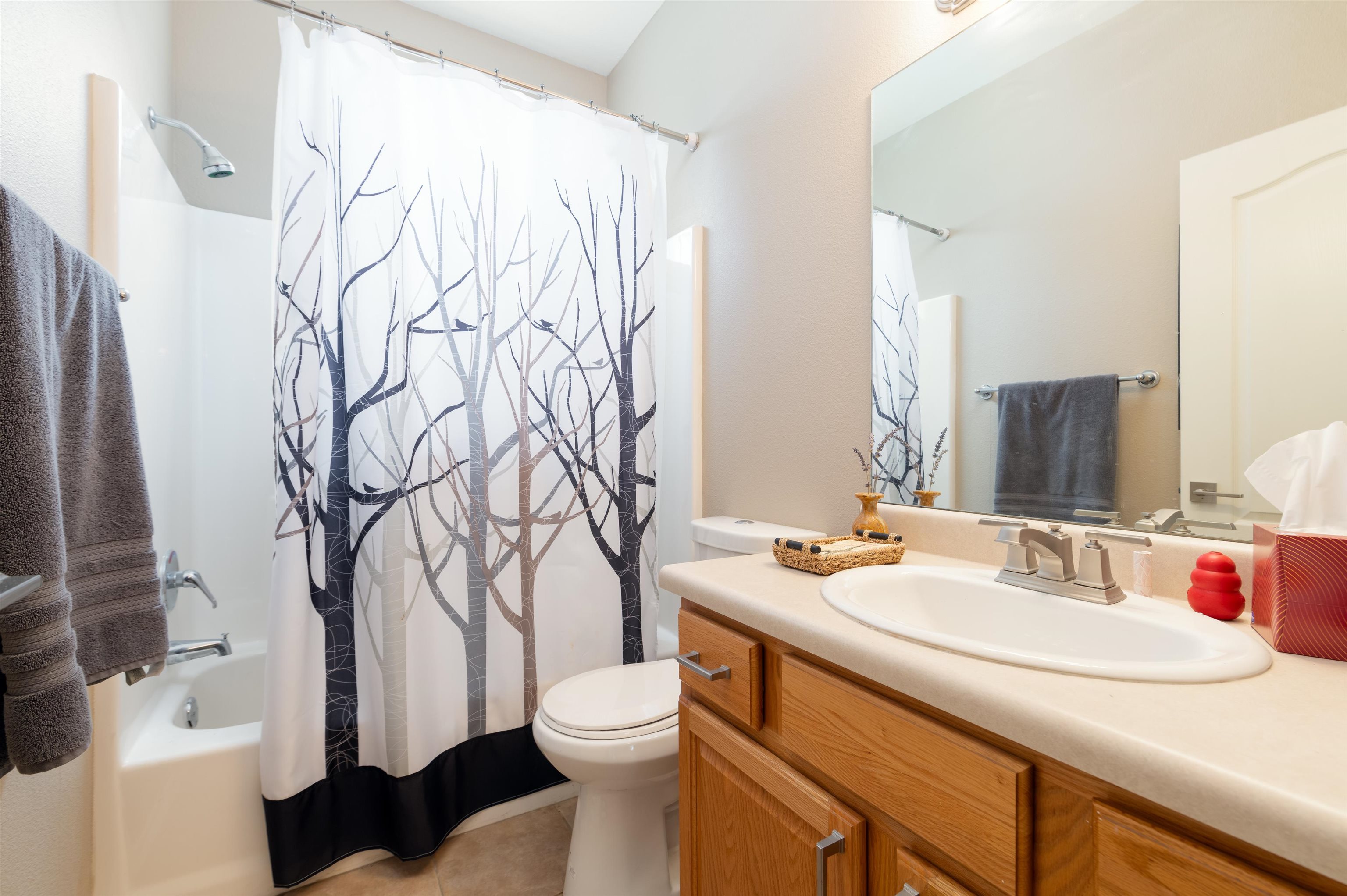 578 1/2 Willoughby Street Property Photo 15