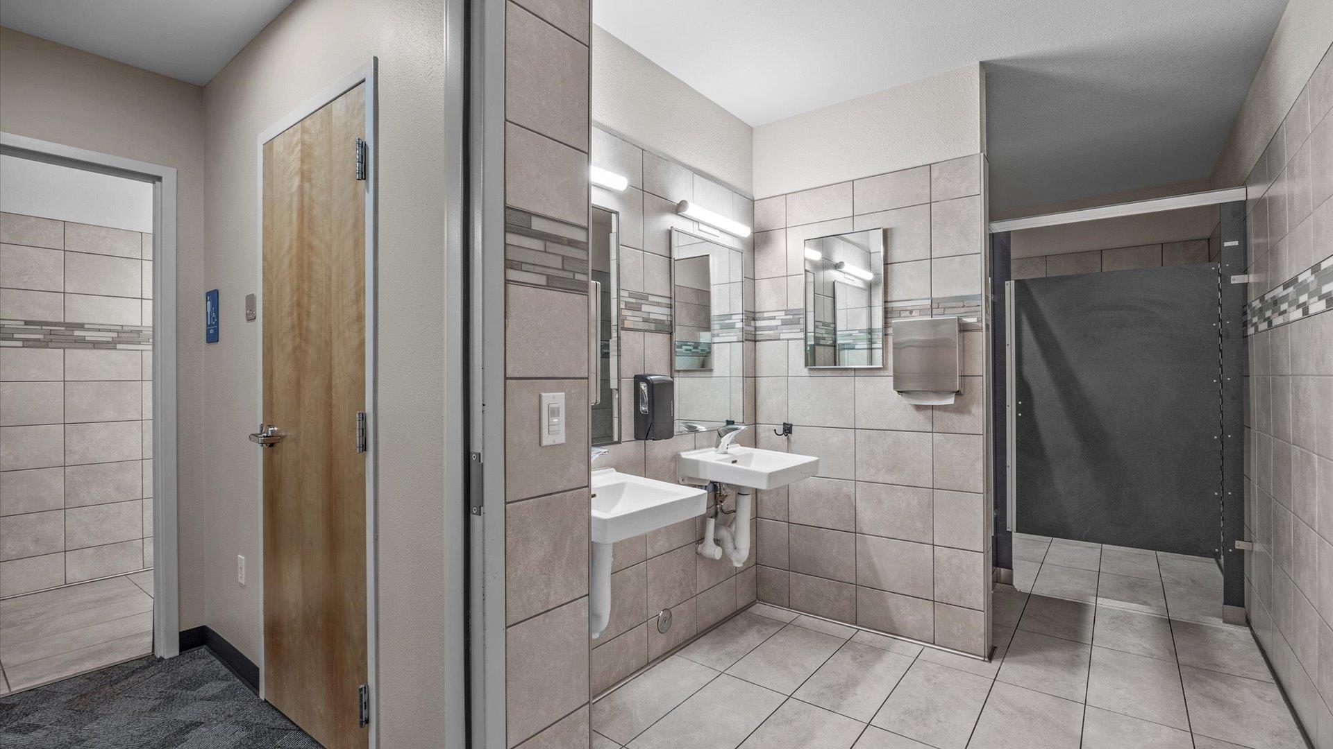 516 28 Road Property Photo 41