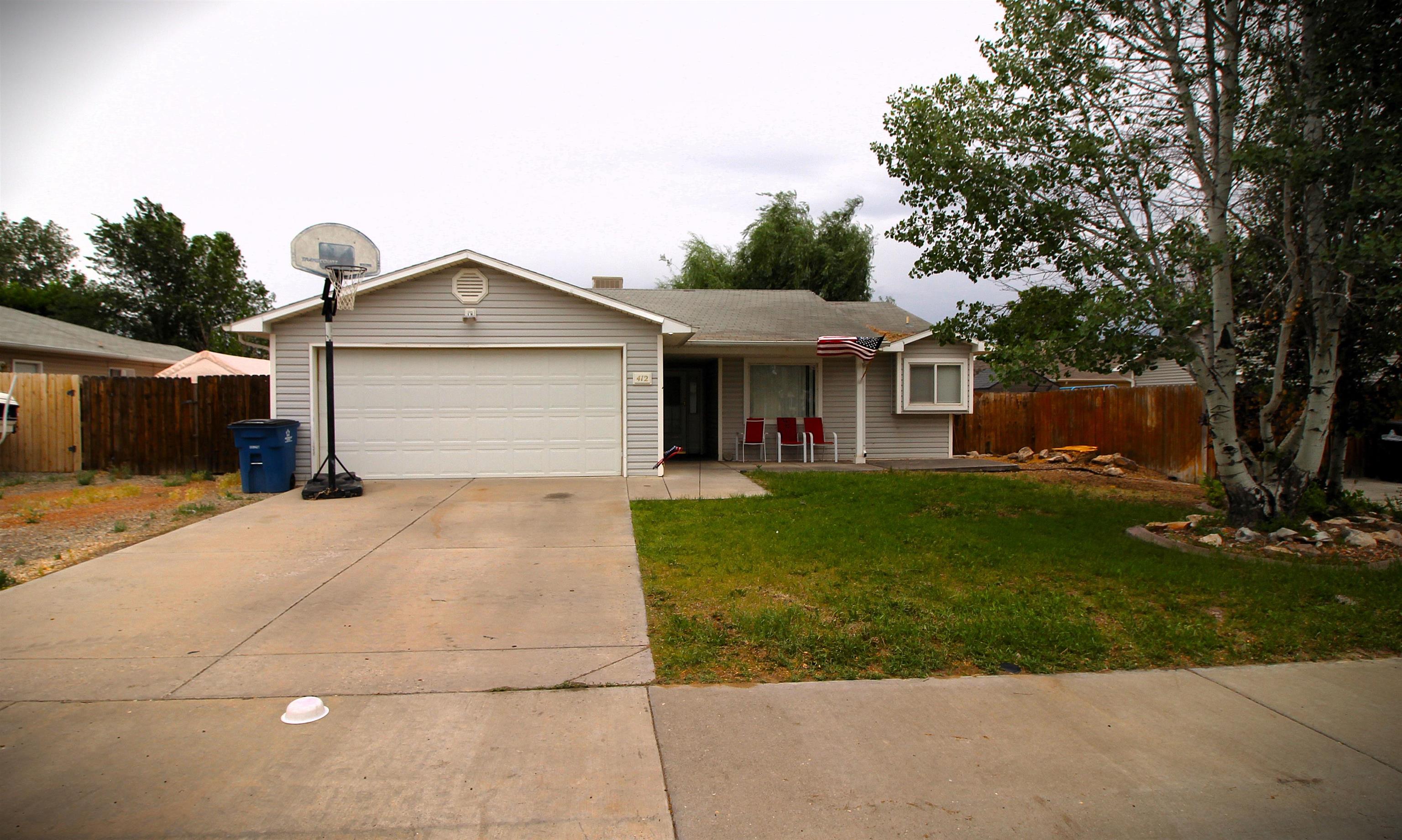 412 Pintail Avenue Property Photo 1