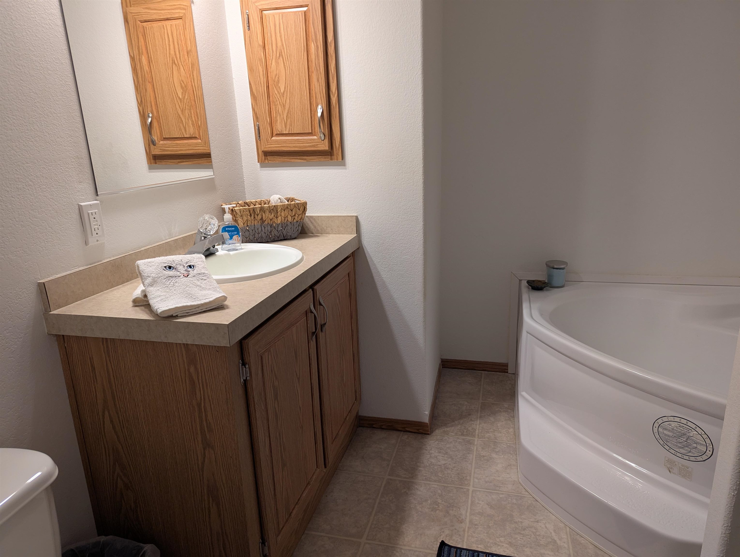 435 32 Road Property Photo 9