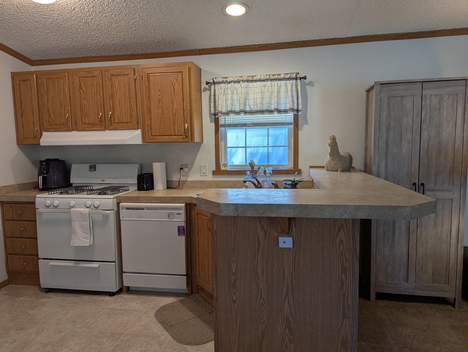 435 32 Road Property Photo 9