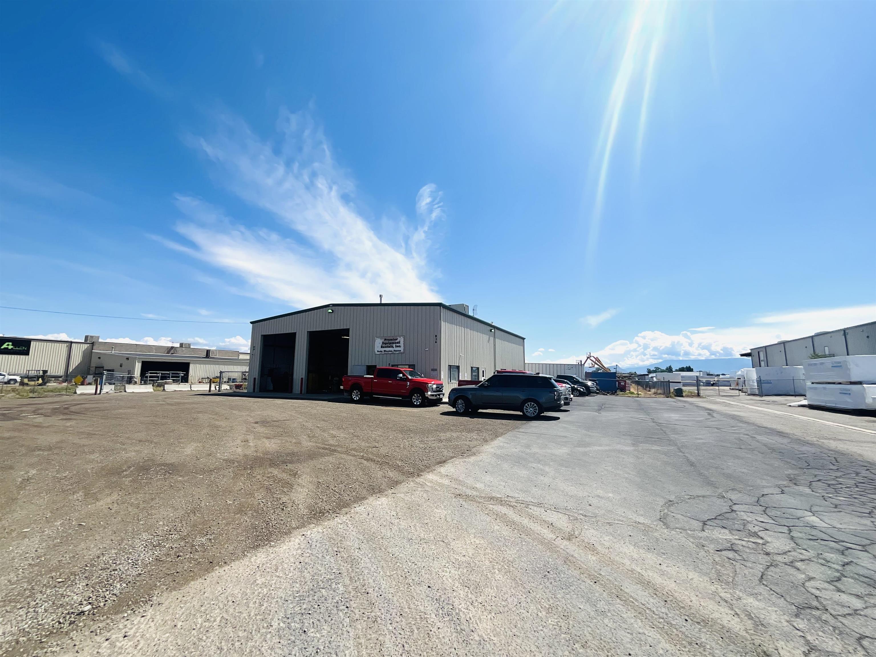 836 21 1/2 Road Property Photo