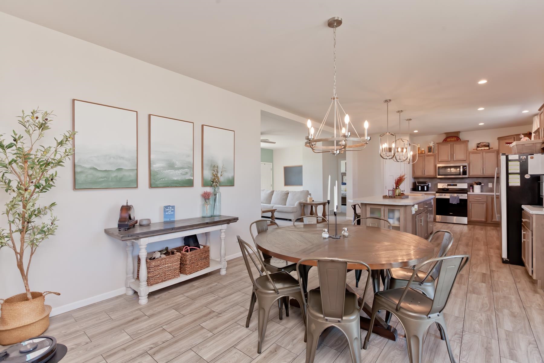729 Spotted Pony Court Property Photo 15