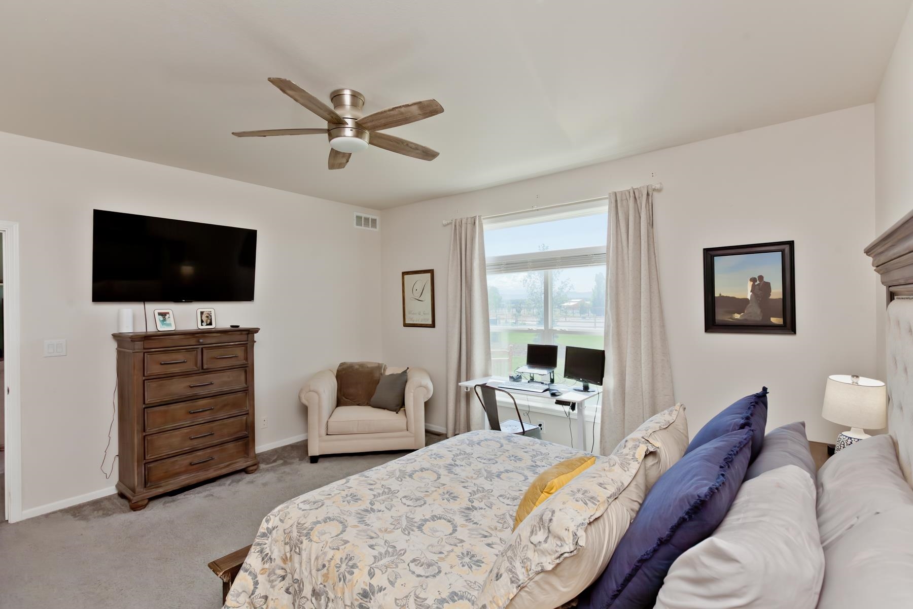 729 Spotted Pony Court Property Photo 23
