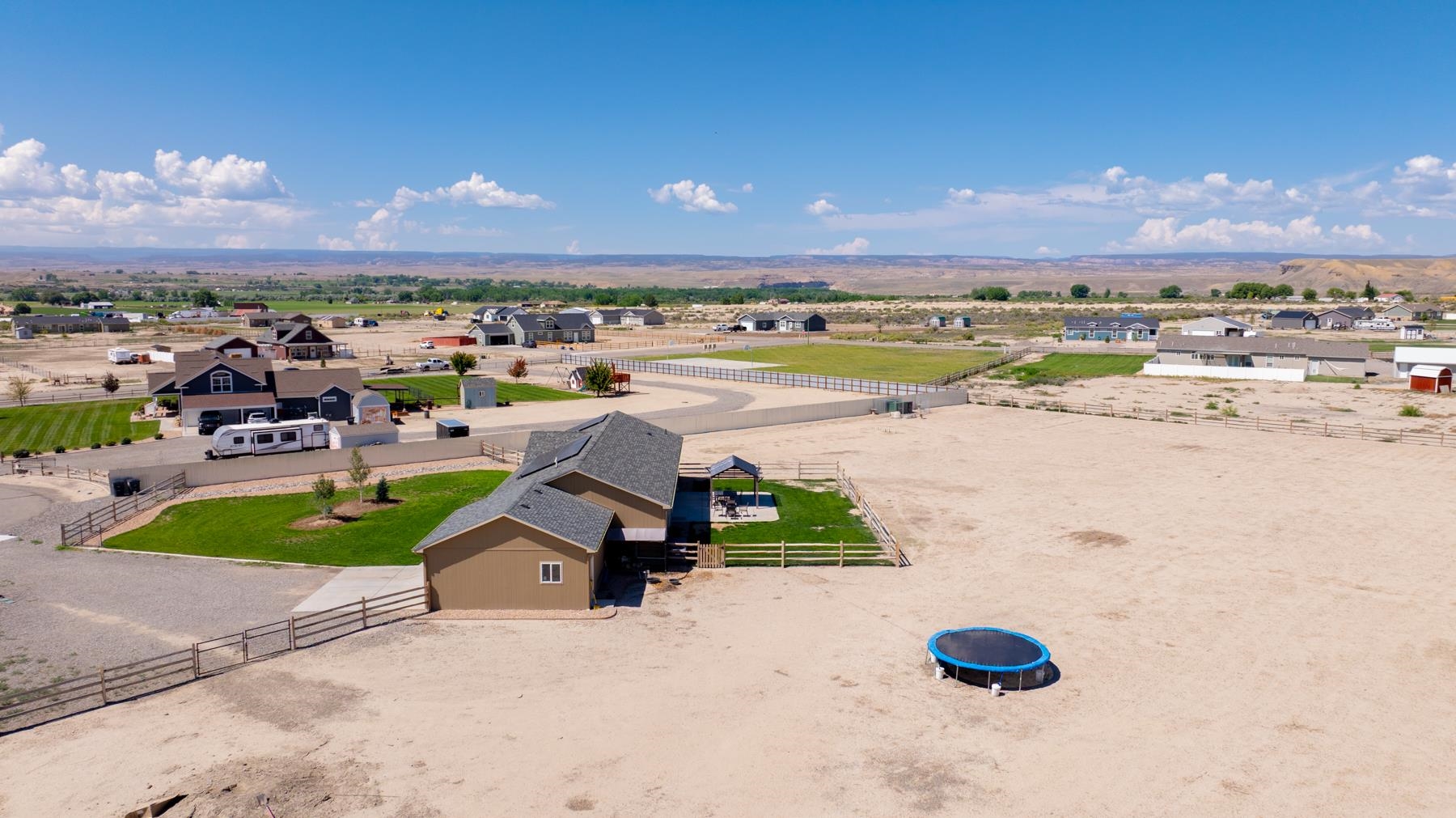 729 Spotted Pony Court Property Photo 40