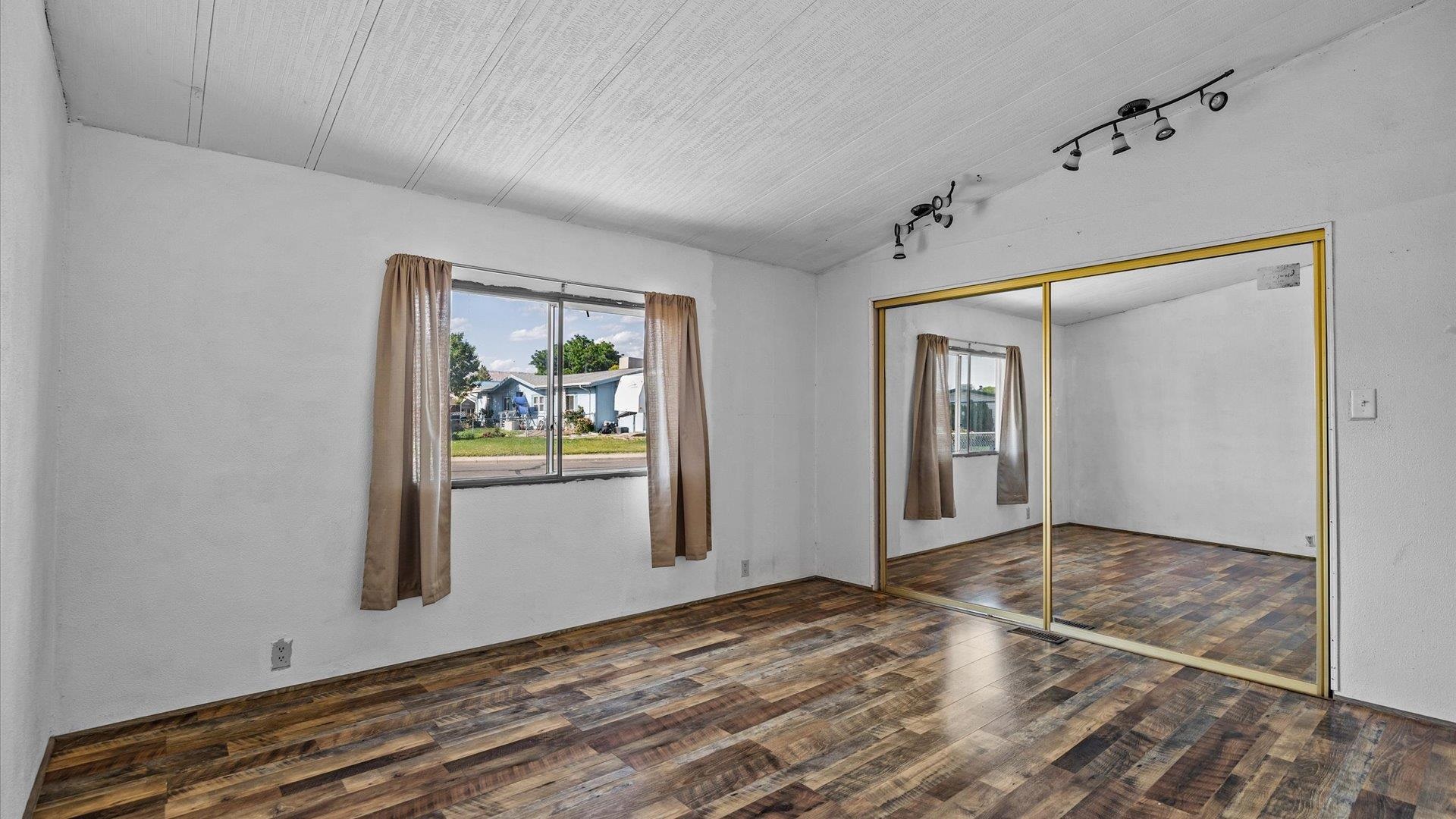 3065 Thrush Drive Property Photo 15
