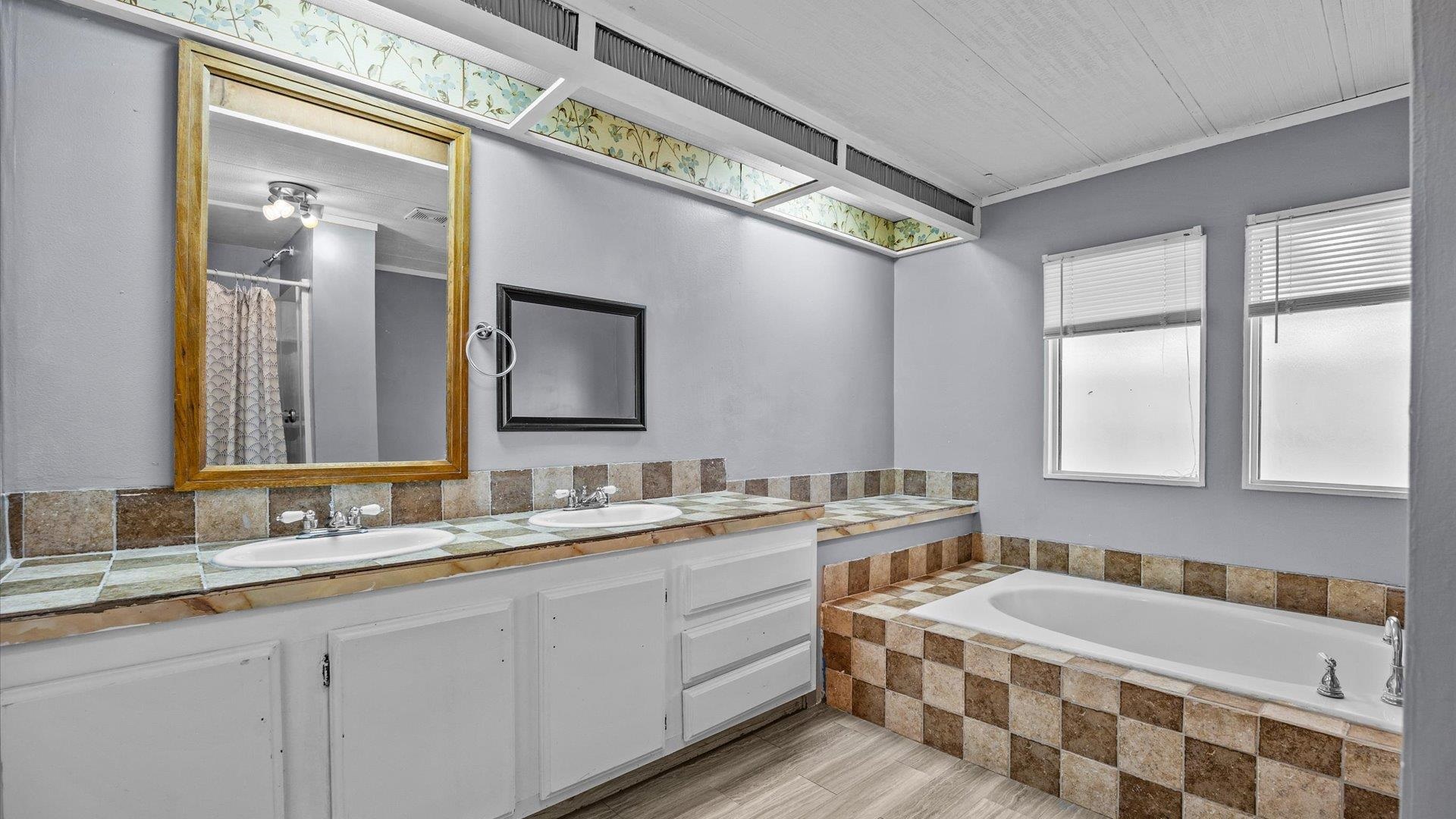 3065 Thrush Drive Property Photo 17