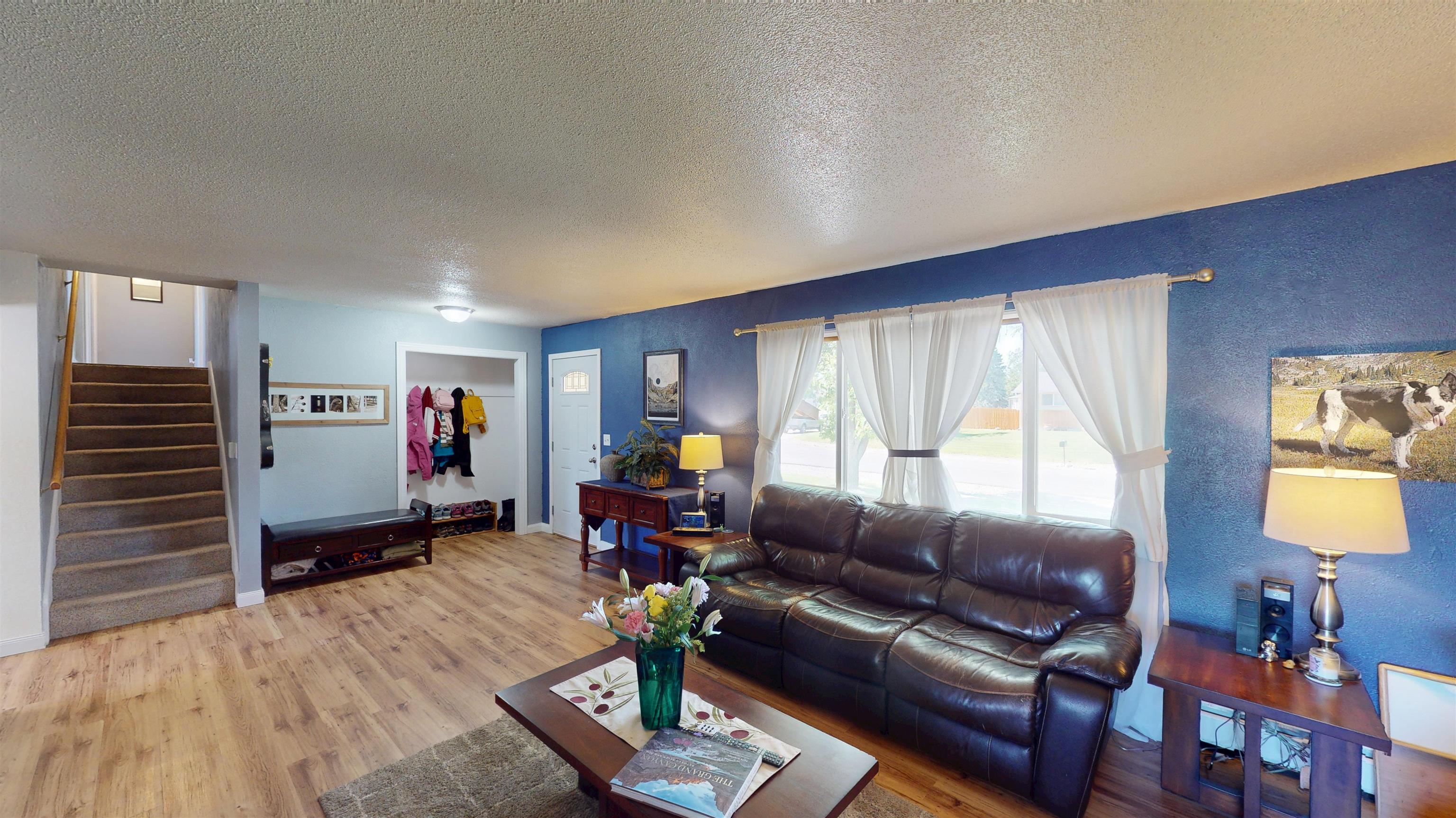 2206 Arrowhead Lane Property Photo 5