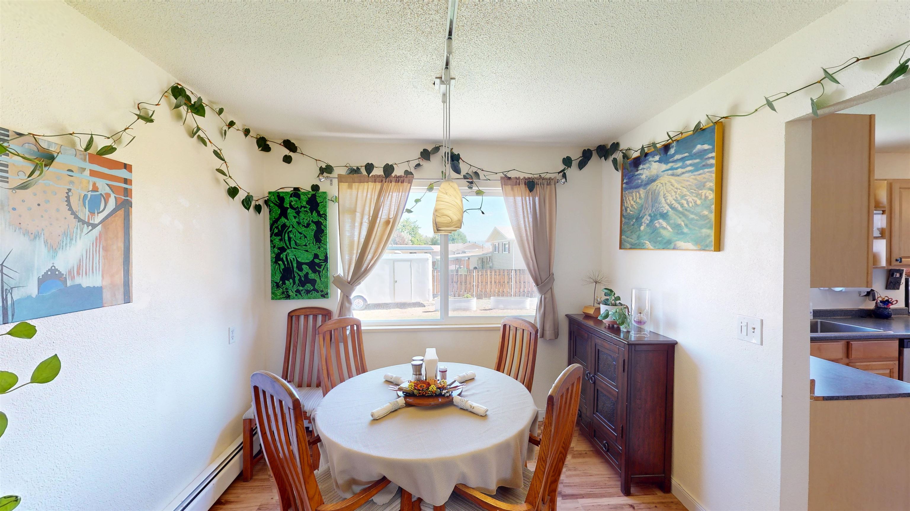 2206 Arrowhead Lane Property Photo 6