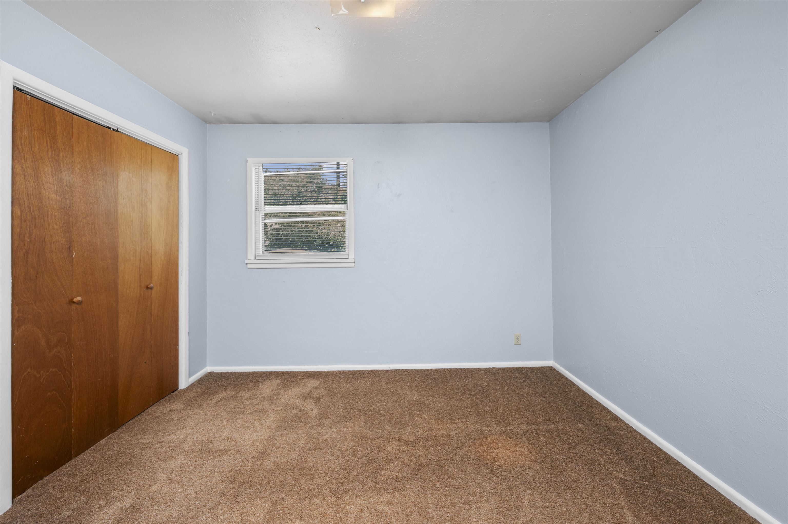 1531 Elm Avenue Property Photo 10