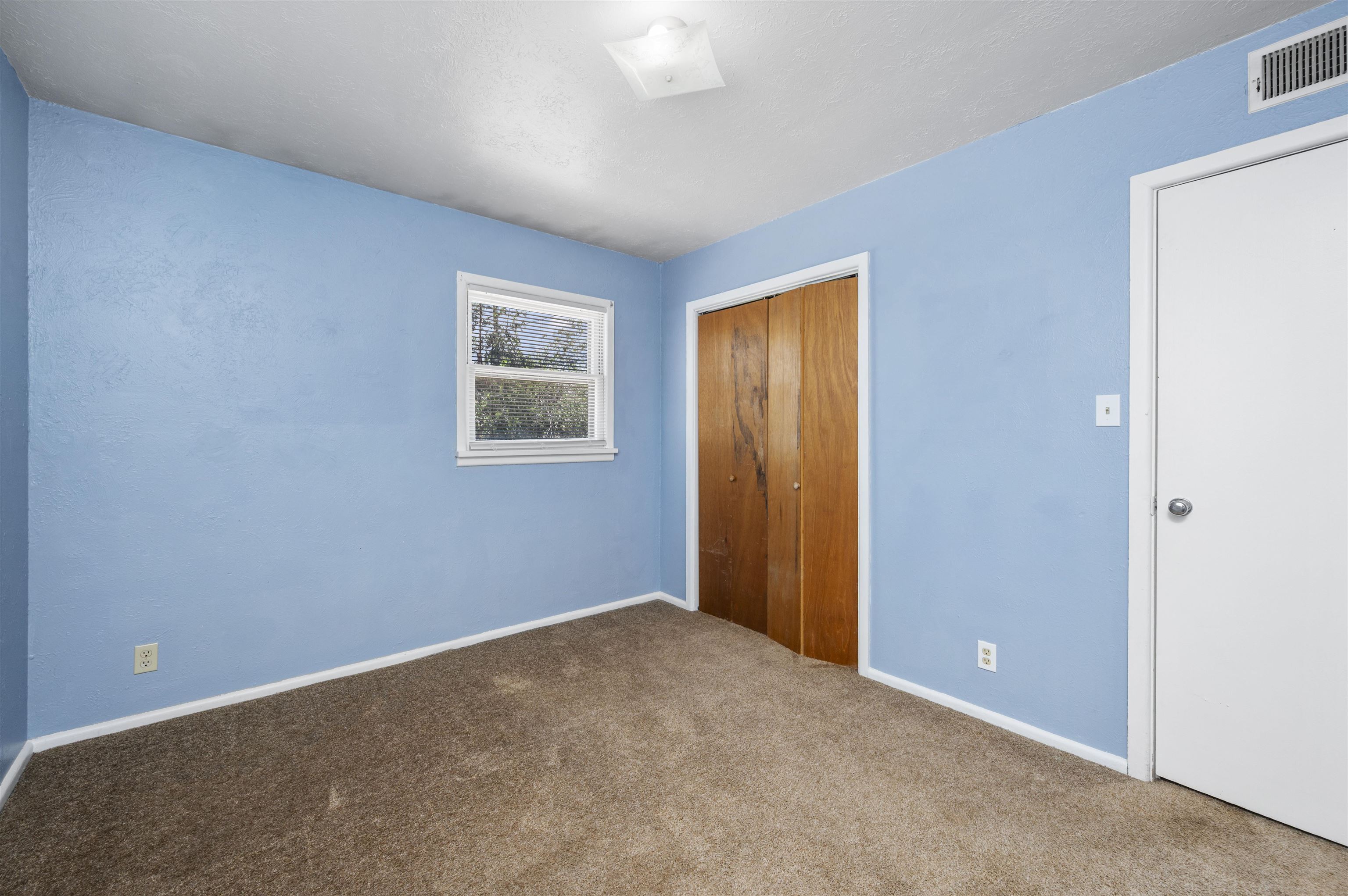1531 Elm Avenue Property Photo 14