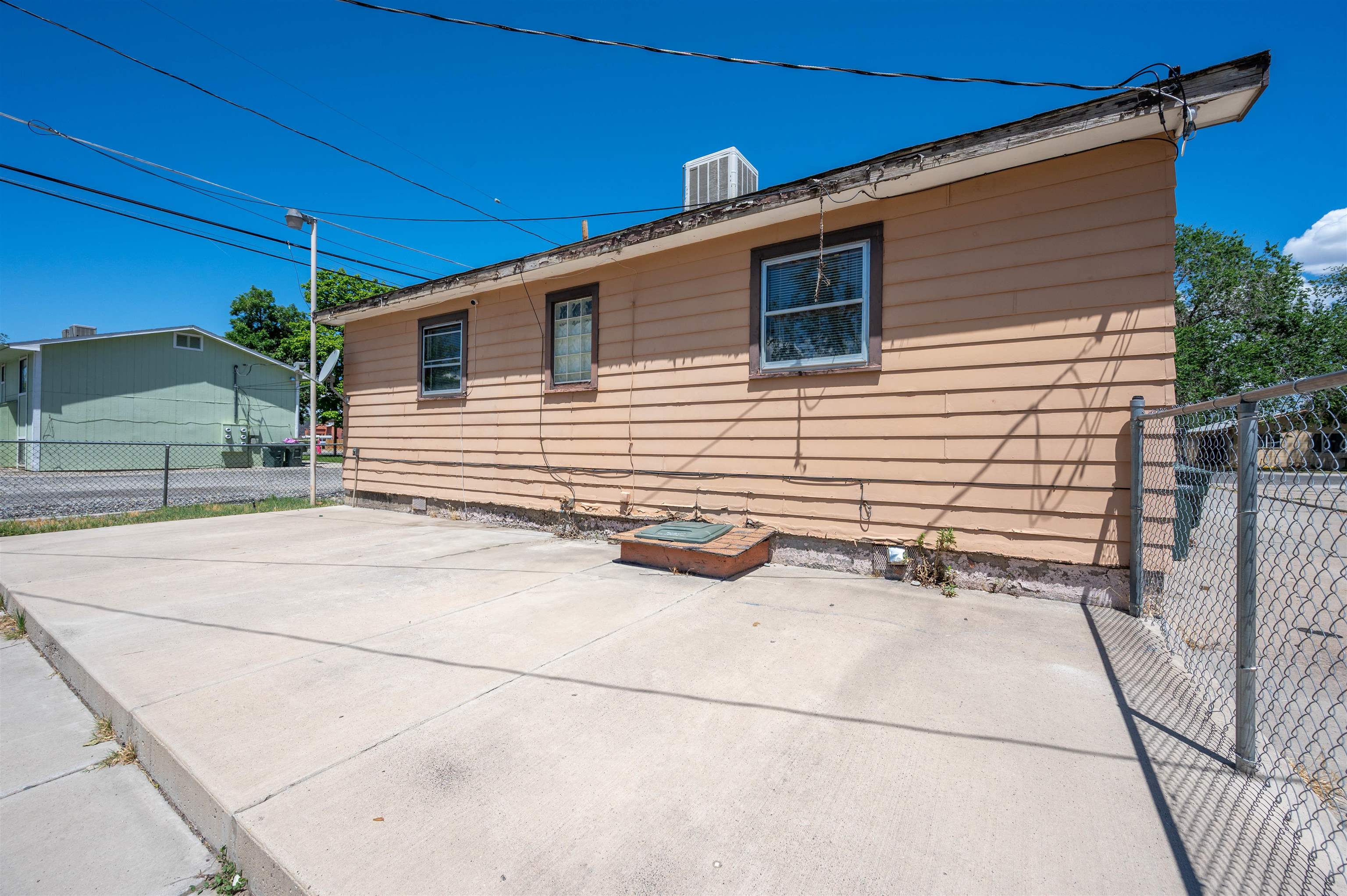 1531 Elm Avenue Property Photo 18