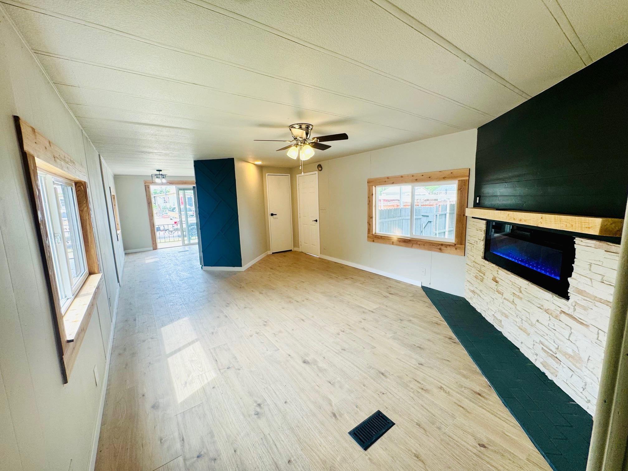 3053 1/2 Hawkwood Court Property Photo 12