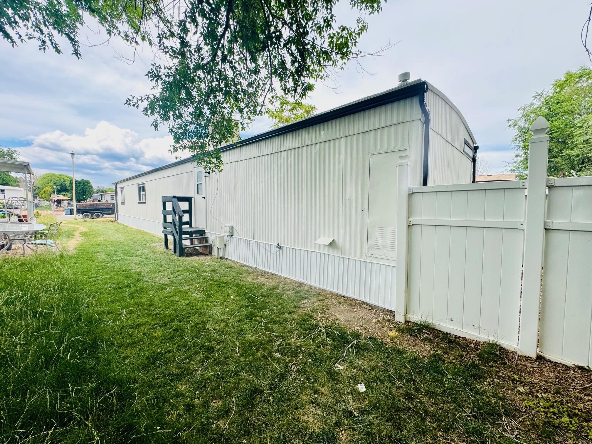 3053 1/2 Hawkwood Court Property Photo 40