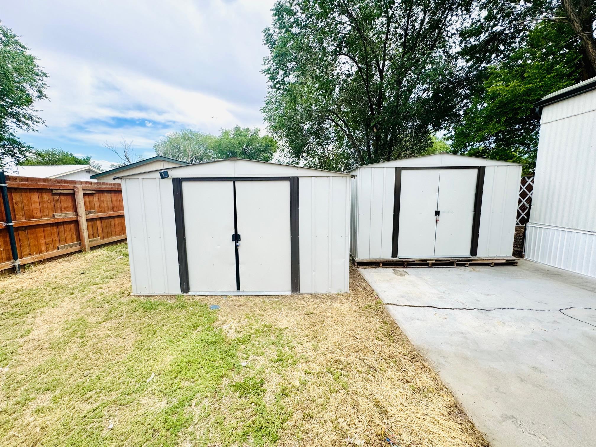 3053 1/2 Hawkwood Court Property Photo 42