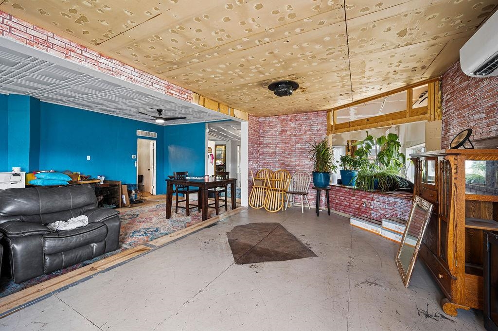 480 Minter Avenue Property Photo 11