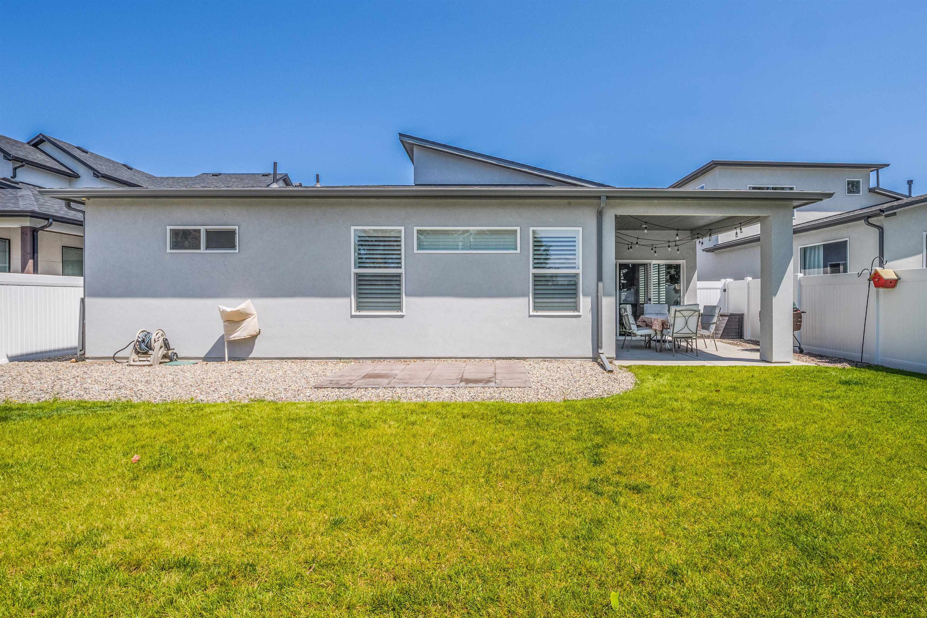 2459 Garden Road Property Photo 30