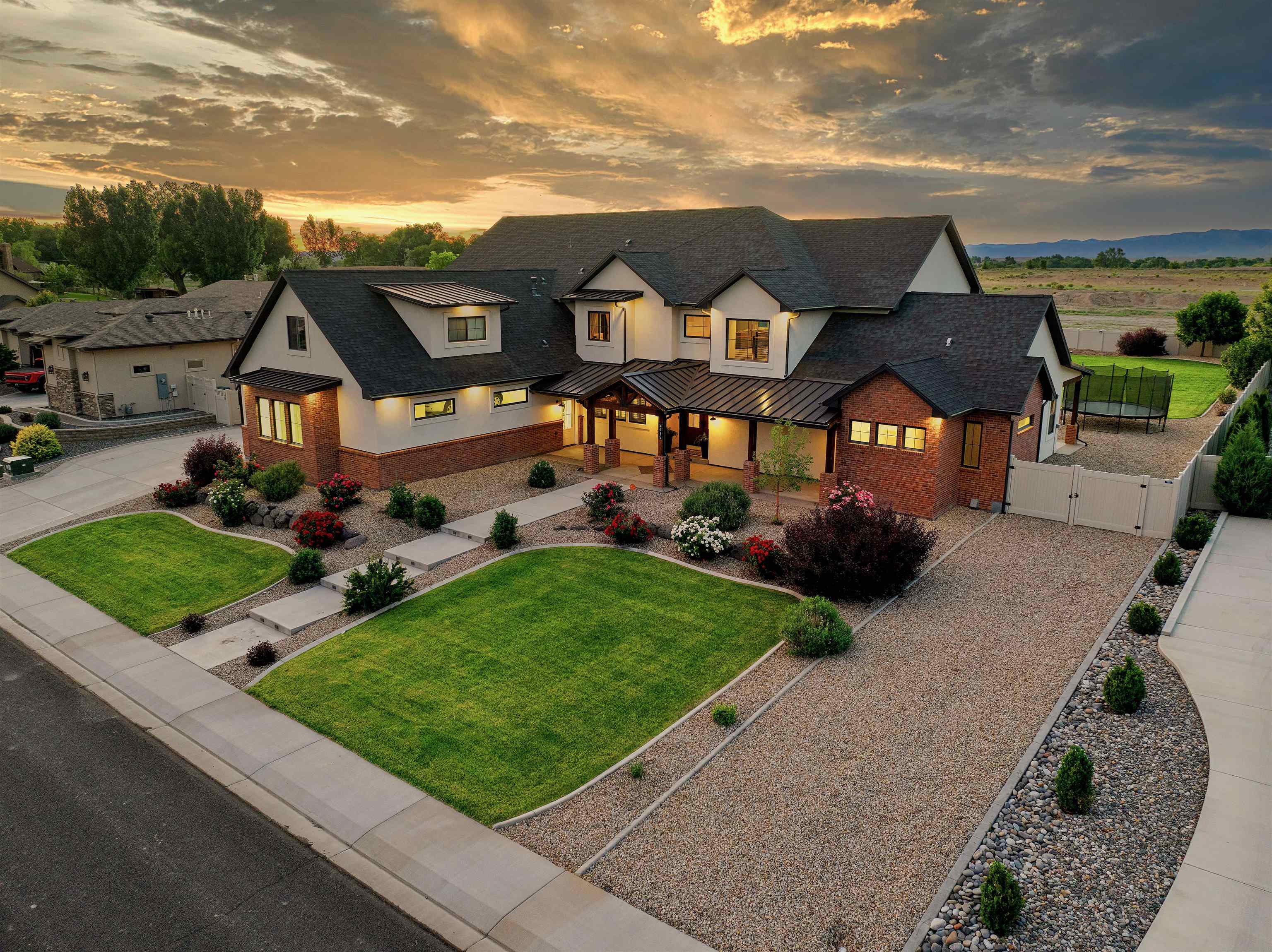 2612 Liberty Lane