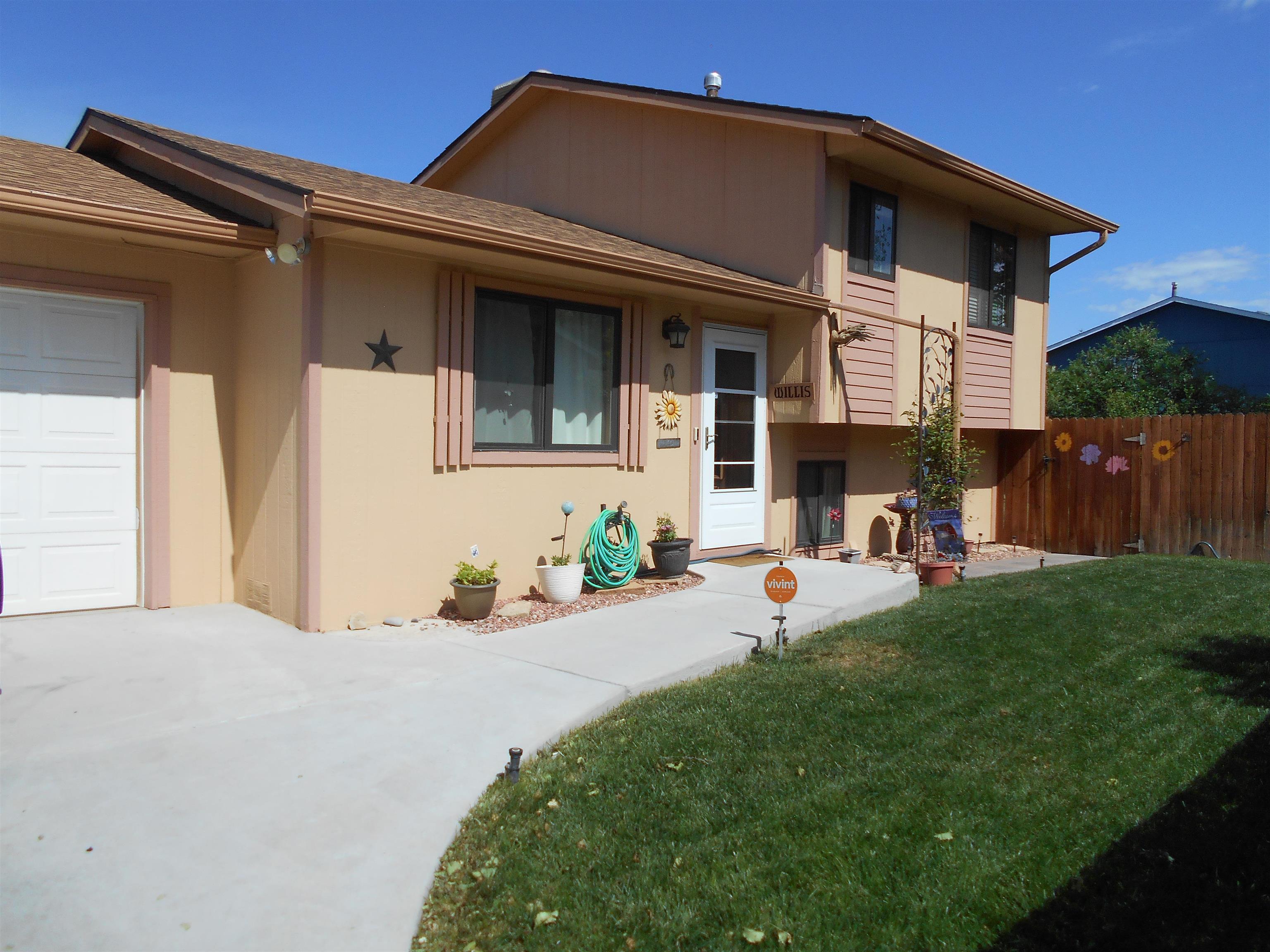 2772 Lexington Court