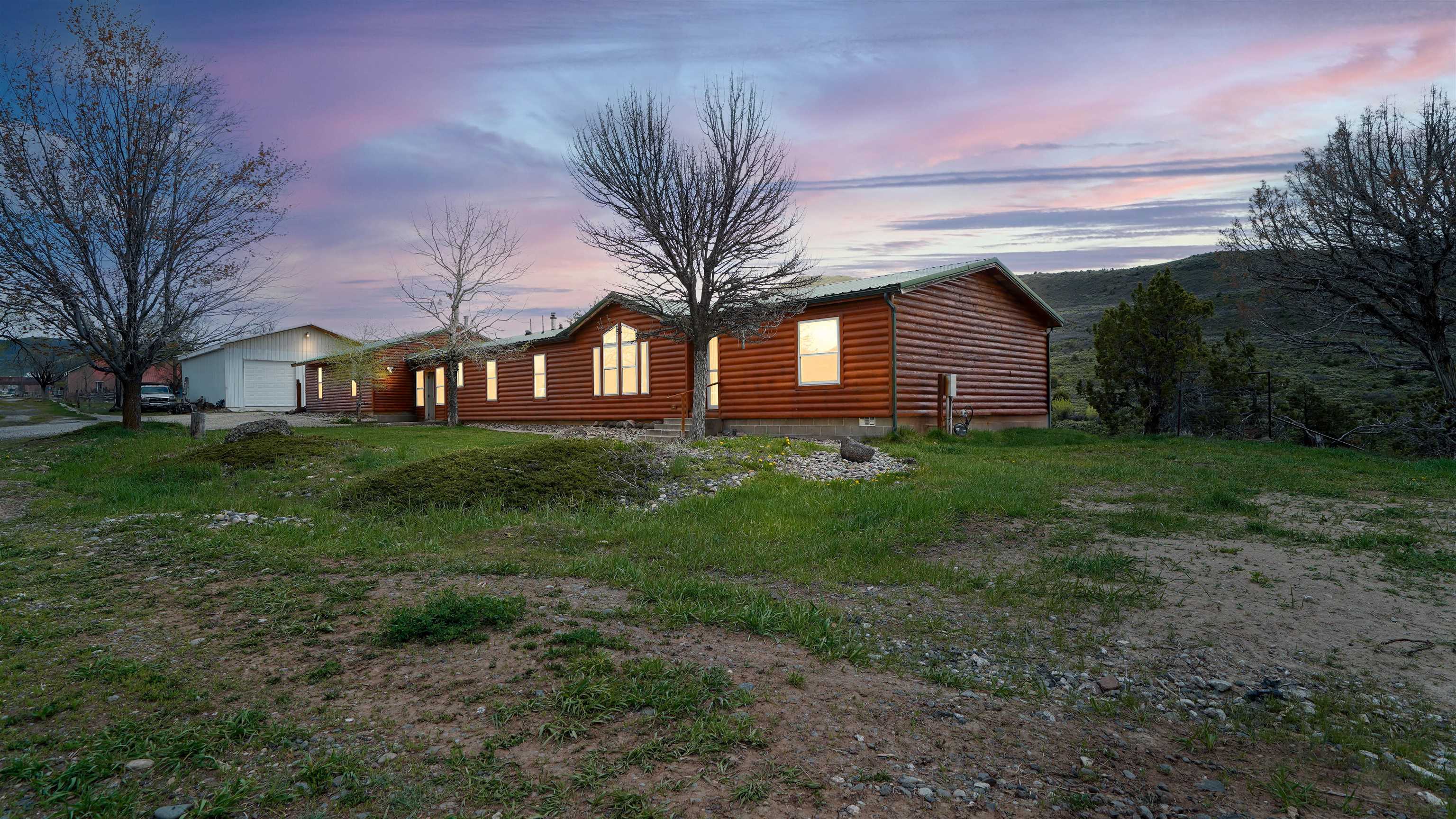 62495 E Highway 330 Property Photo 1