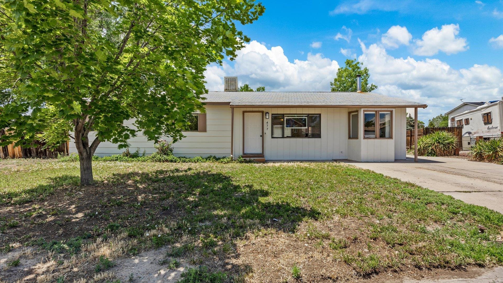 477 Colorow Drive Property Photo 1