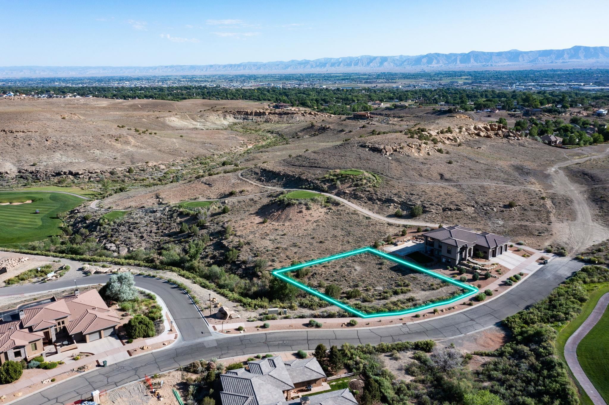 377 High Desert Road Property Photo 3