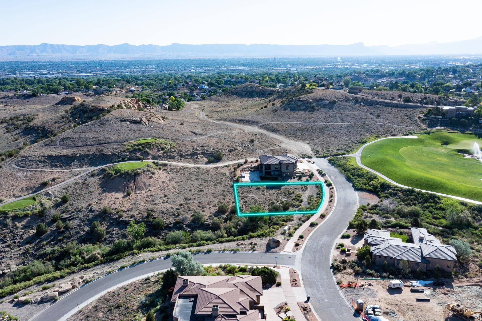 377 High Desert Road Property Photo 4