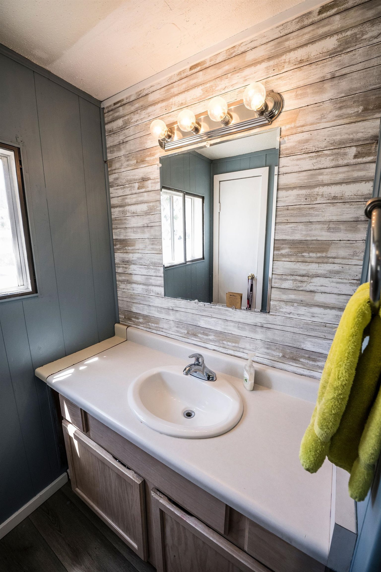 11 E Carson Circle Property Photo 9