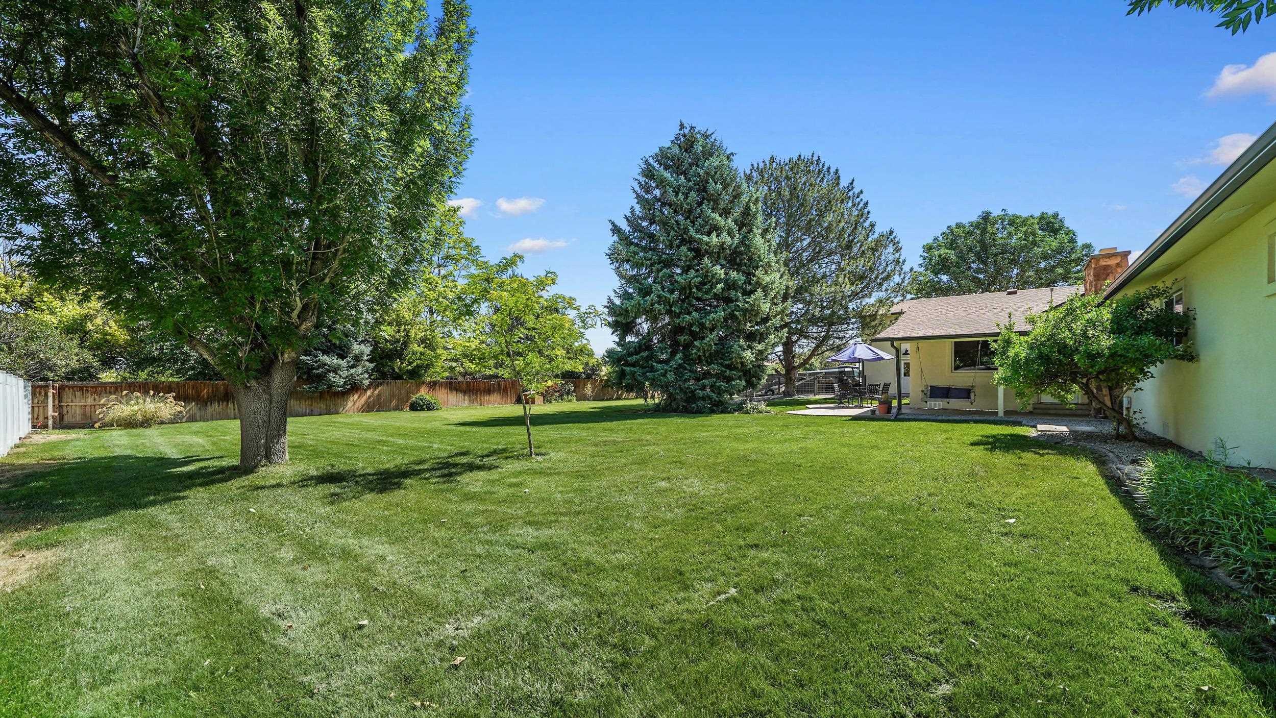 2230 Kingston Road Property Photo 29