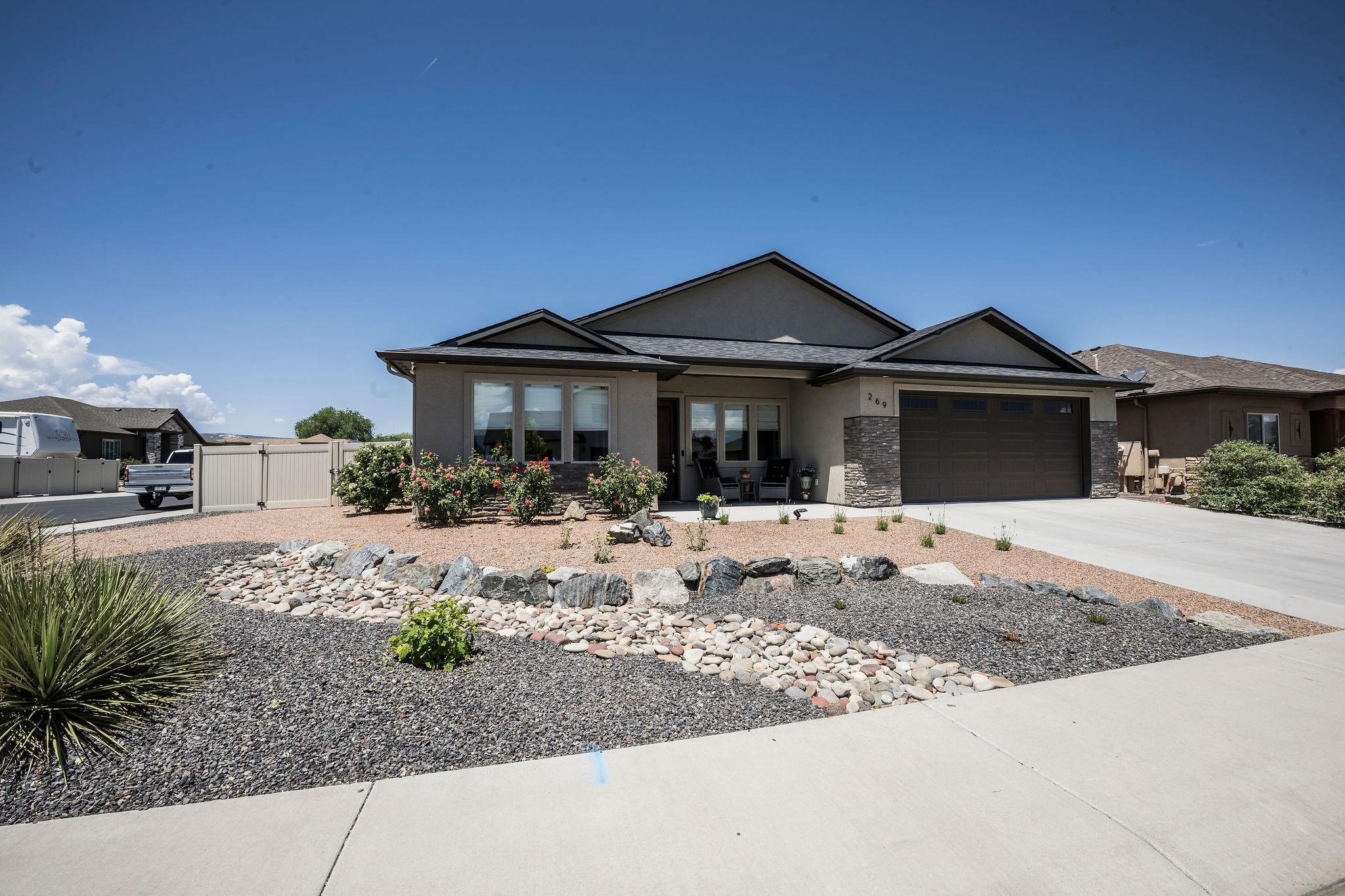 269 Everest Street Property Photo 1
