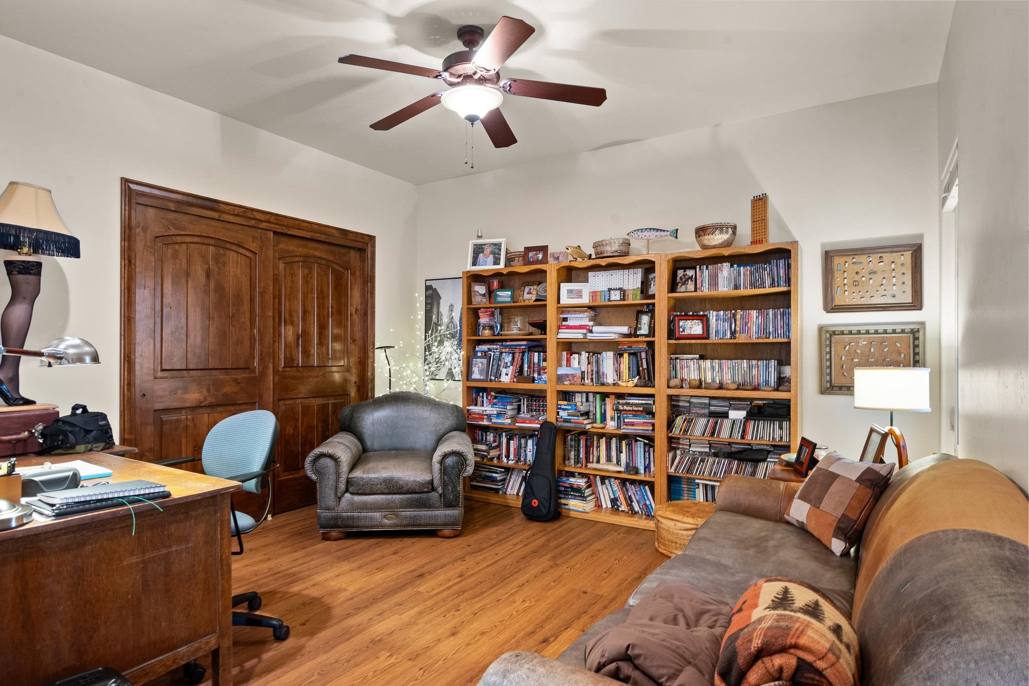 2061 S Broadway Property Photo 10