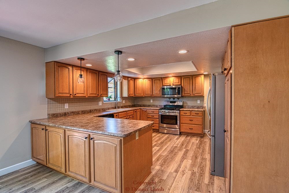 440 Meadows Way Property Photo 9