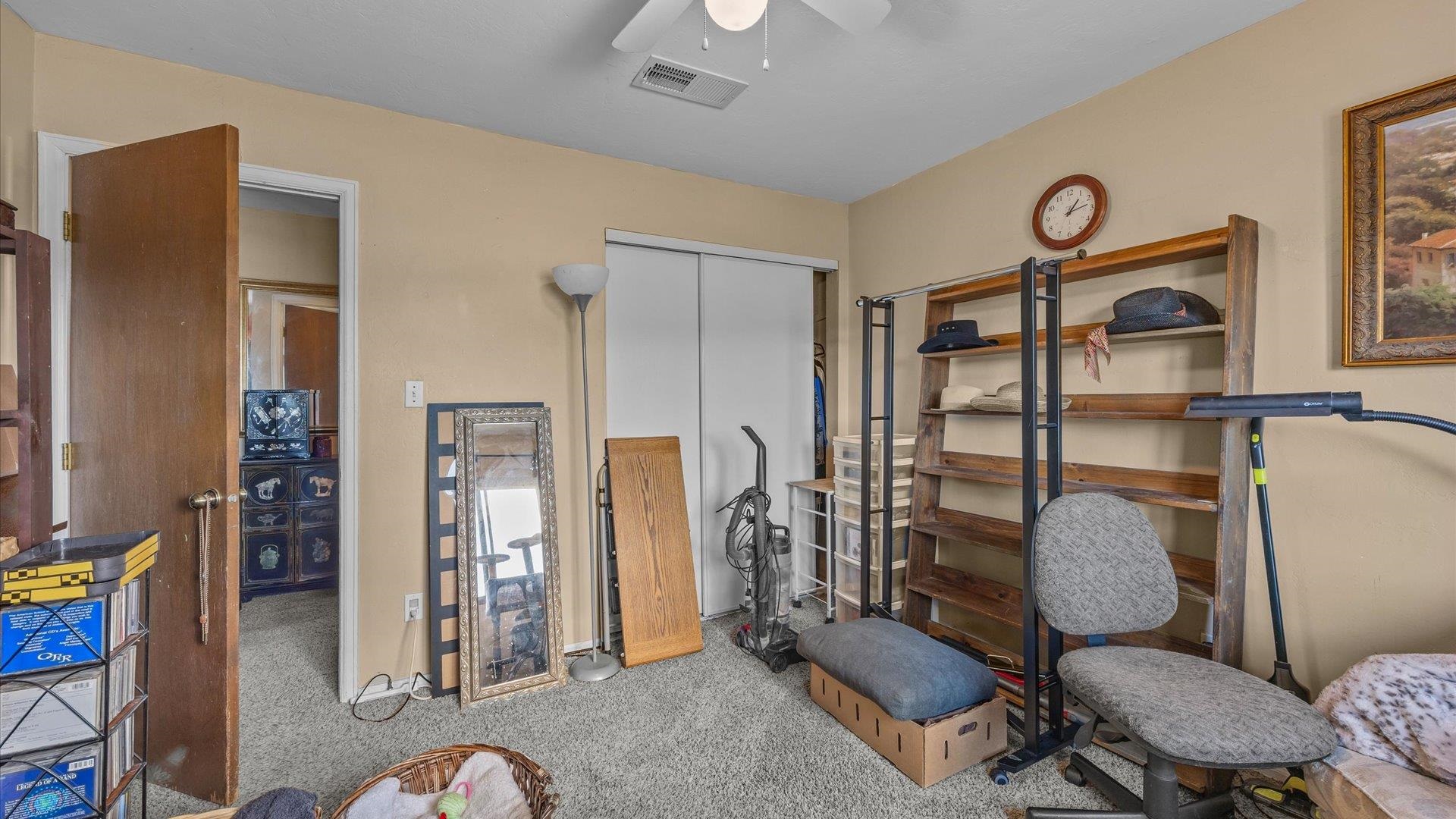 1102 E Carolina Avenue Property Photo 19