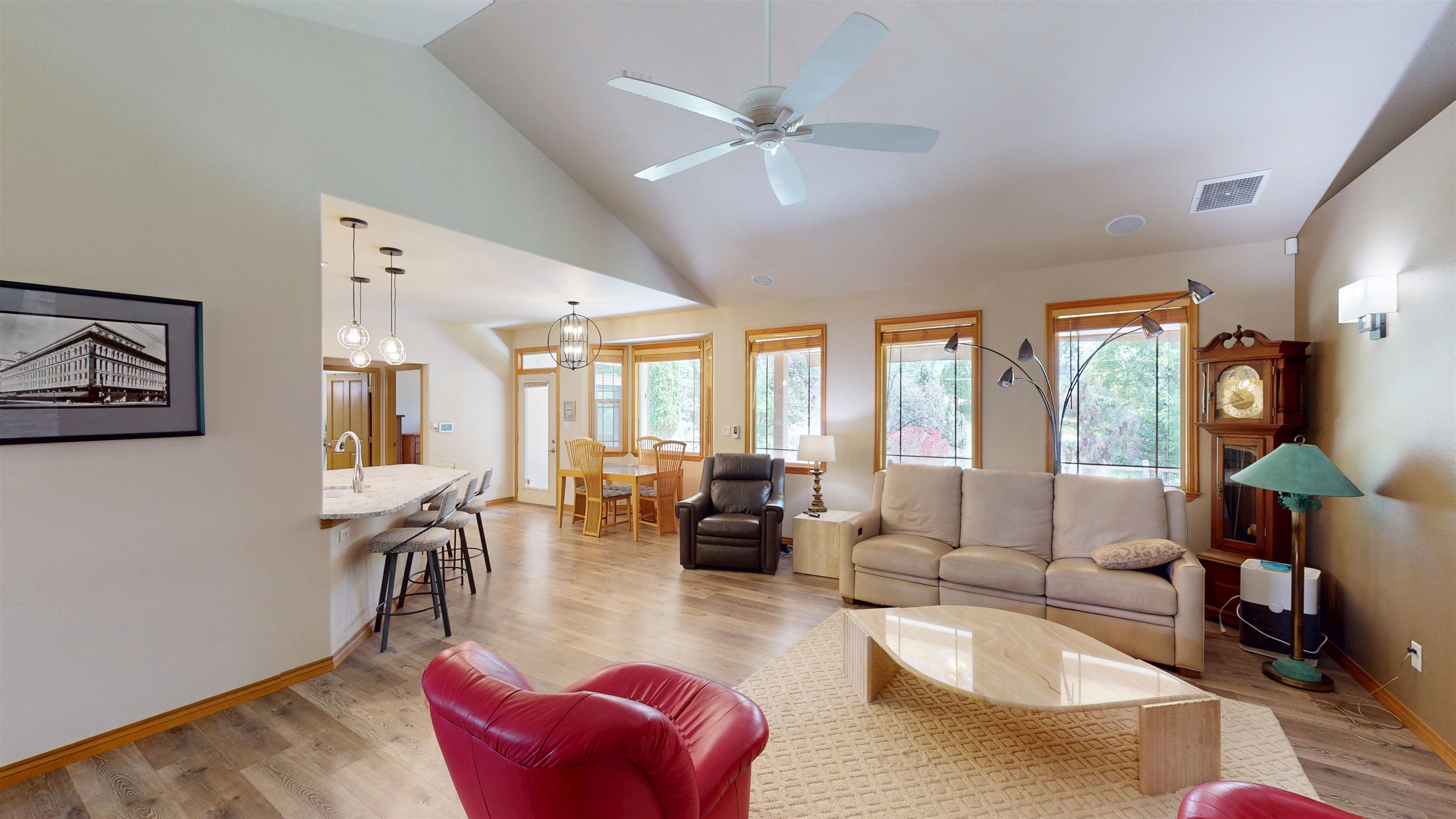 2069 Pannier Court Property Photo 4