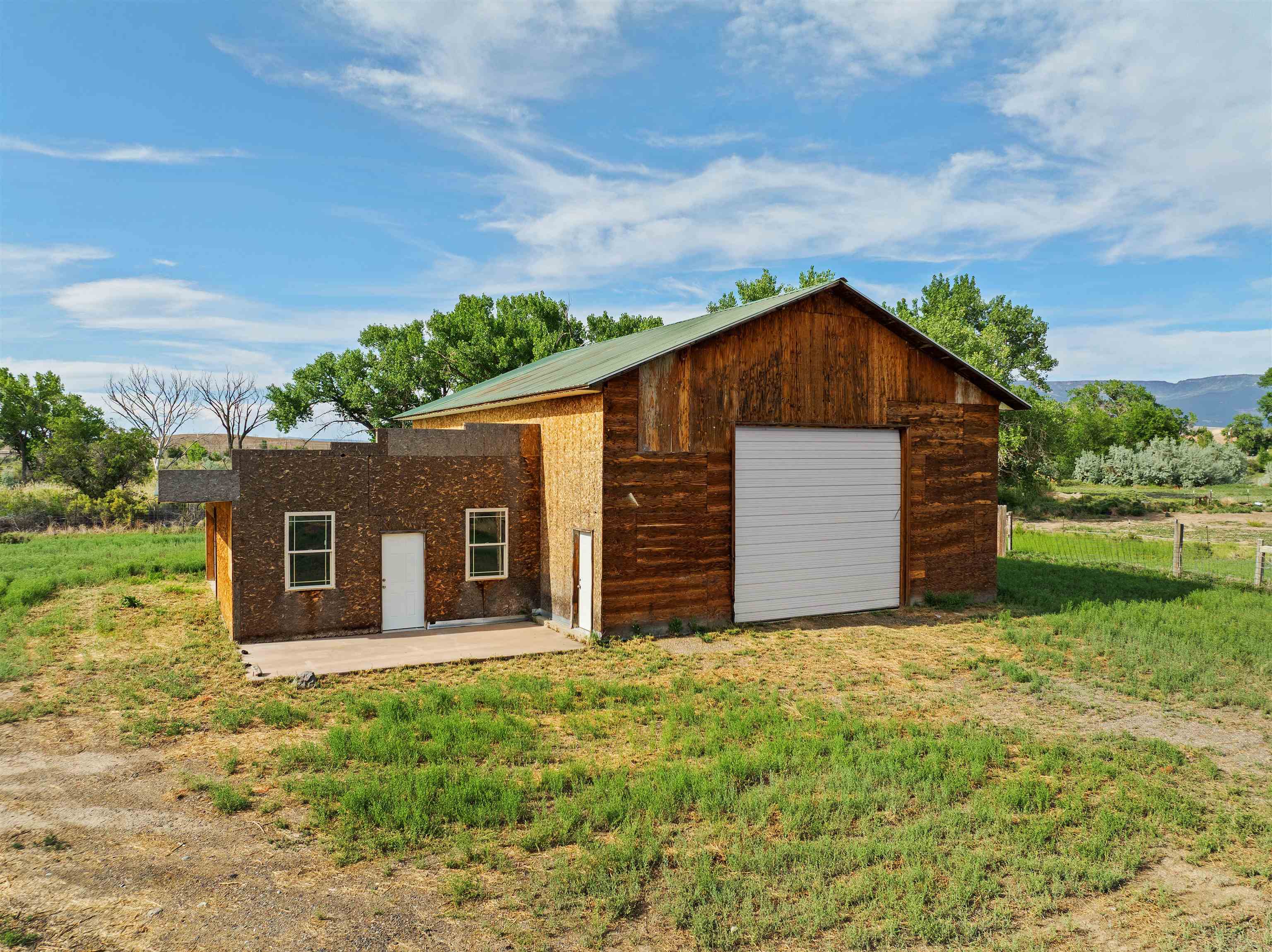 35330 Golden Eagle Court Property Photo 4