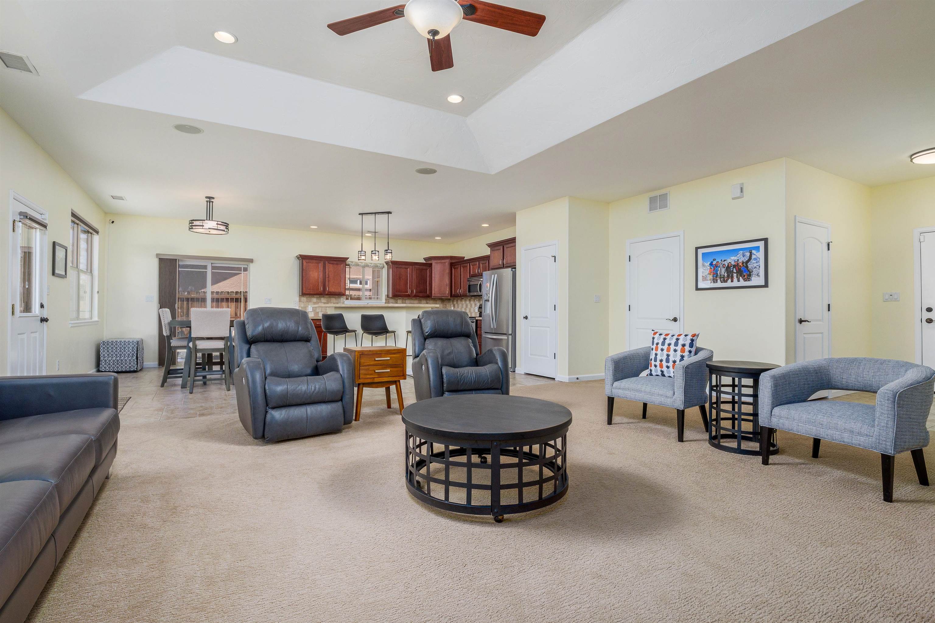 569 Hemlock Drive Property Photo 8