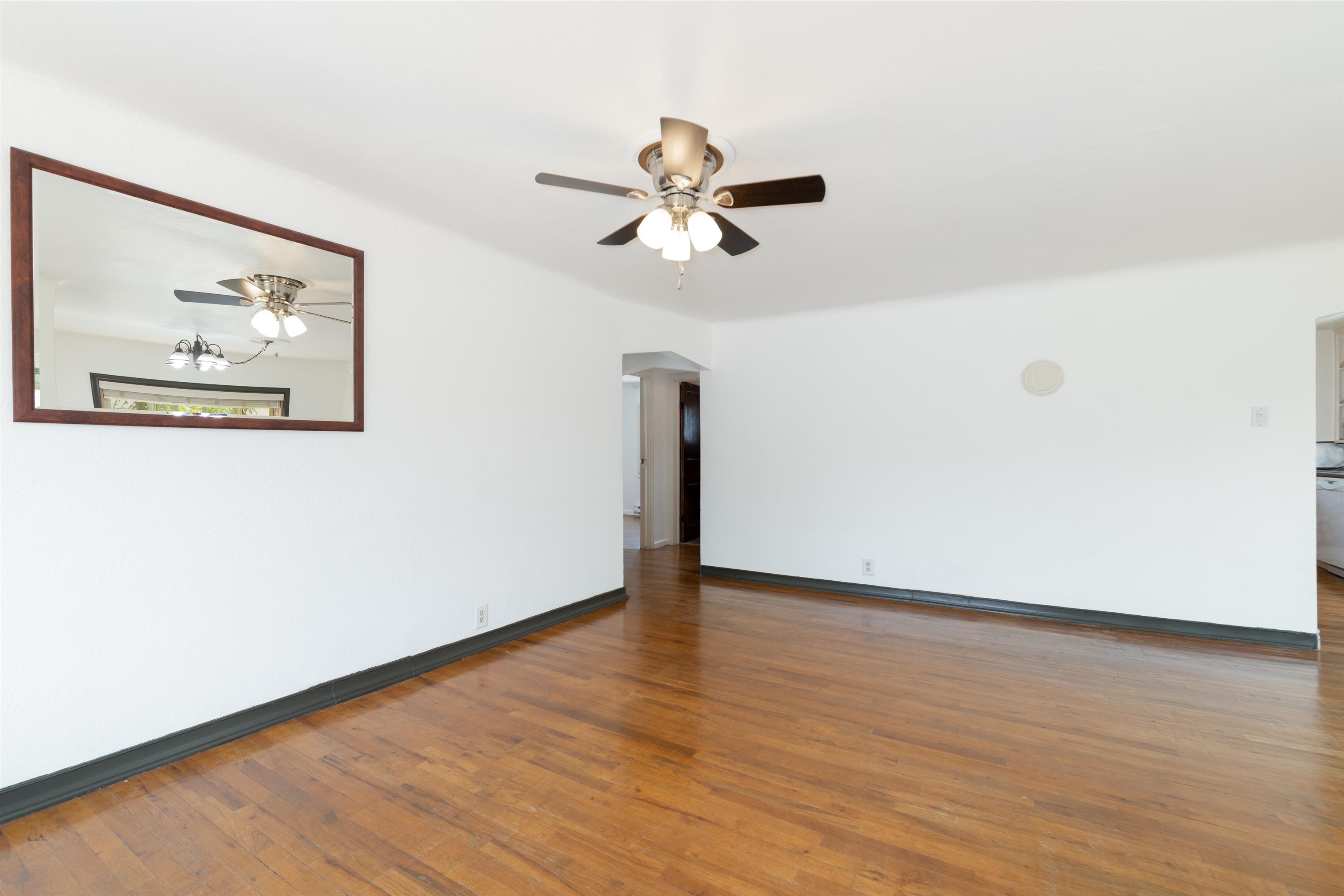 268 1/2 28 1/2 Road Property Photo 3