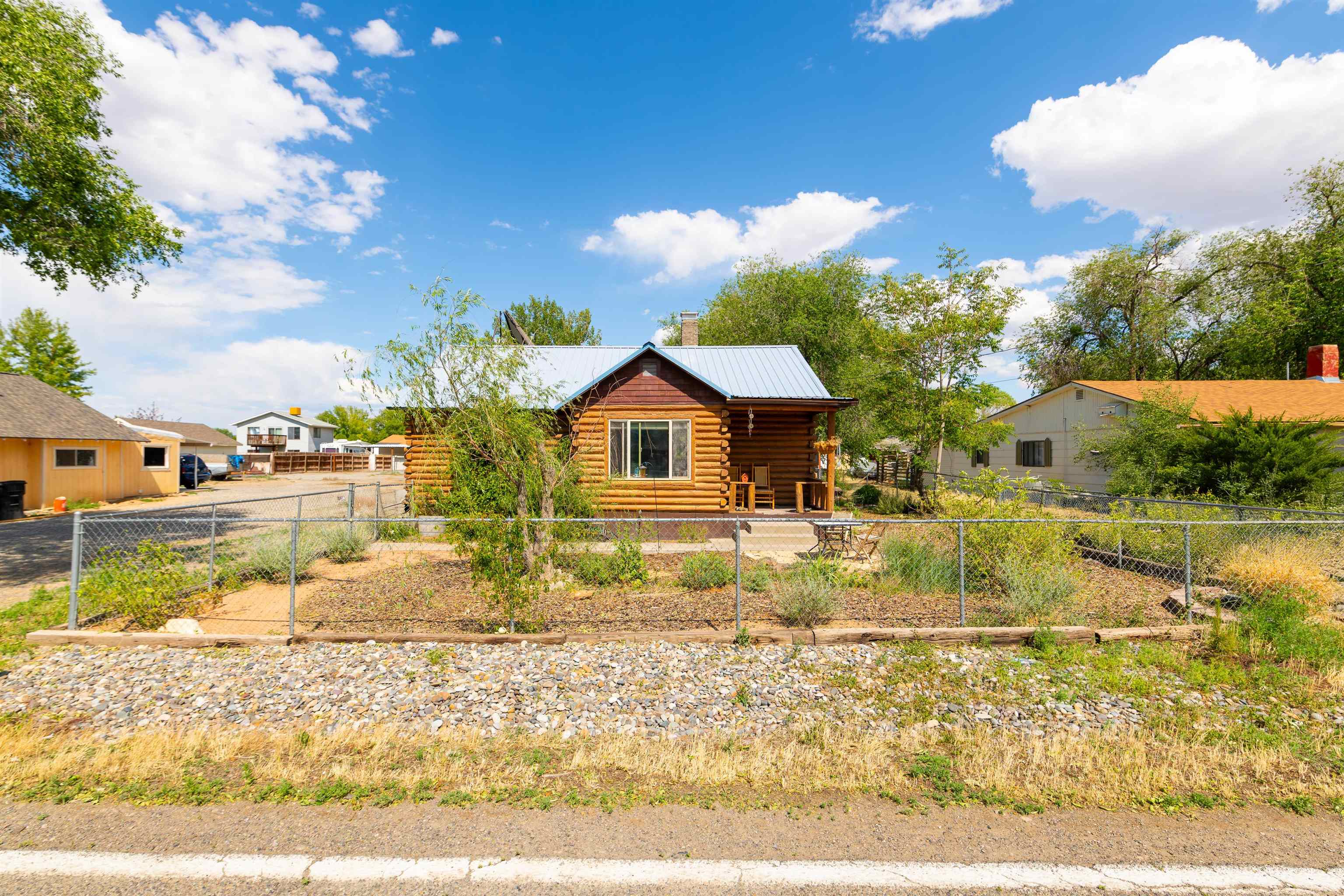 268 1/2 28 1/2 Road Property Photo 32